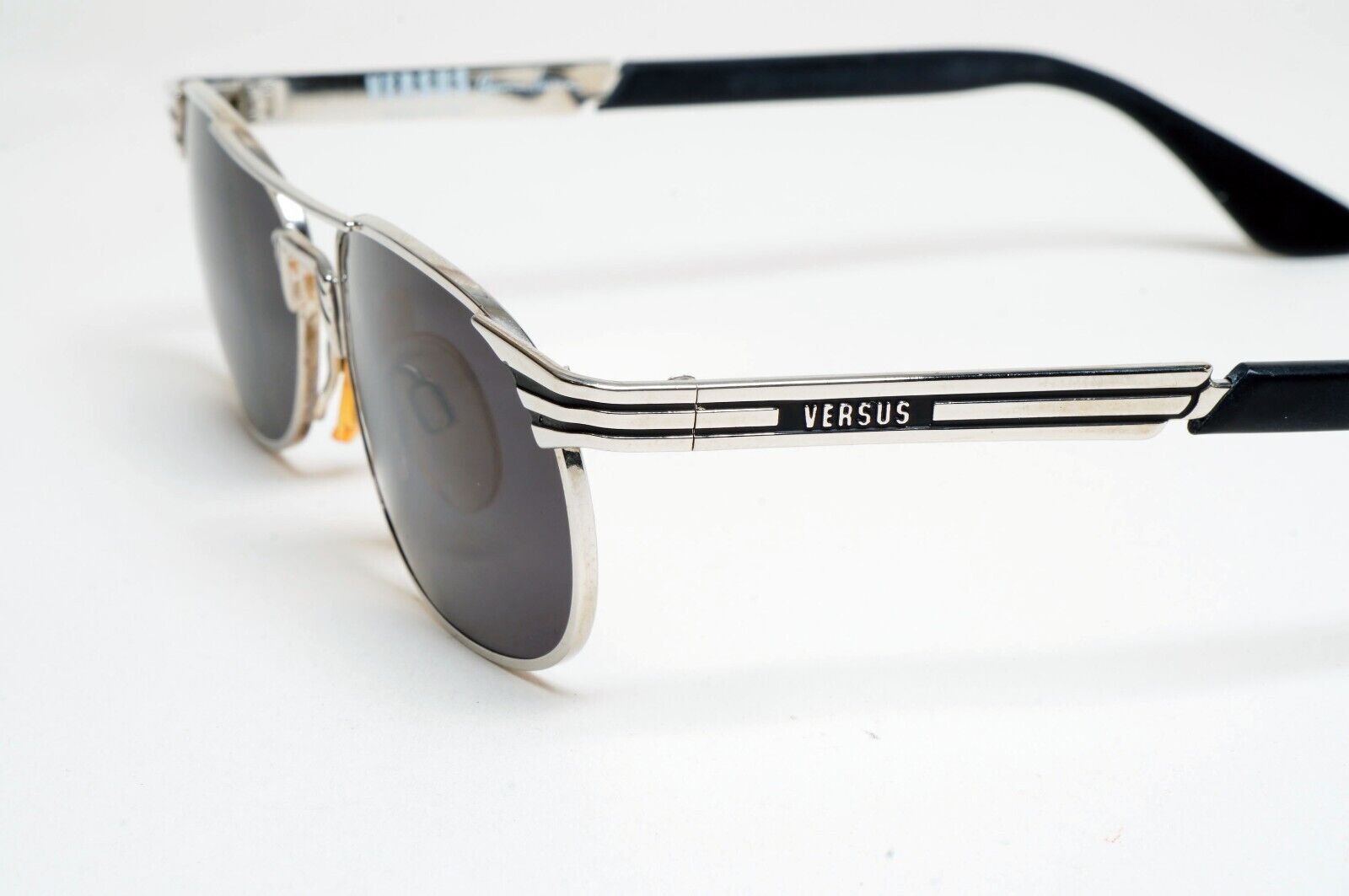 Versus Sunglasses 1996 by Gianni Versace Vintage Silver Black MOD F17 COL 12M