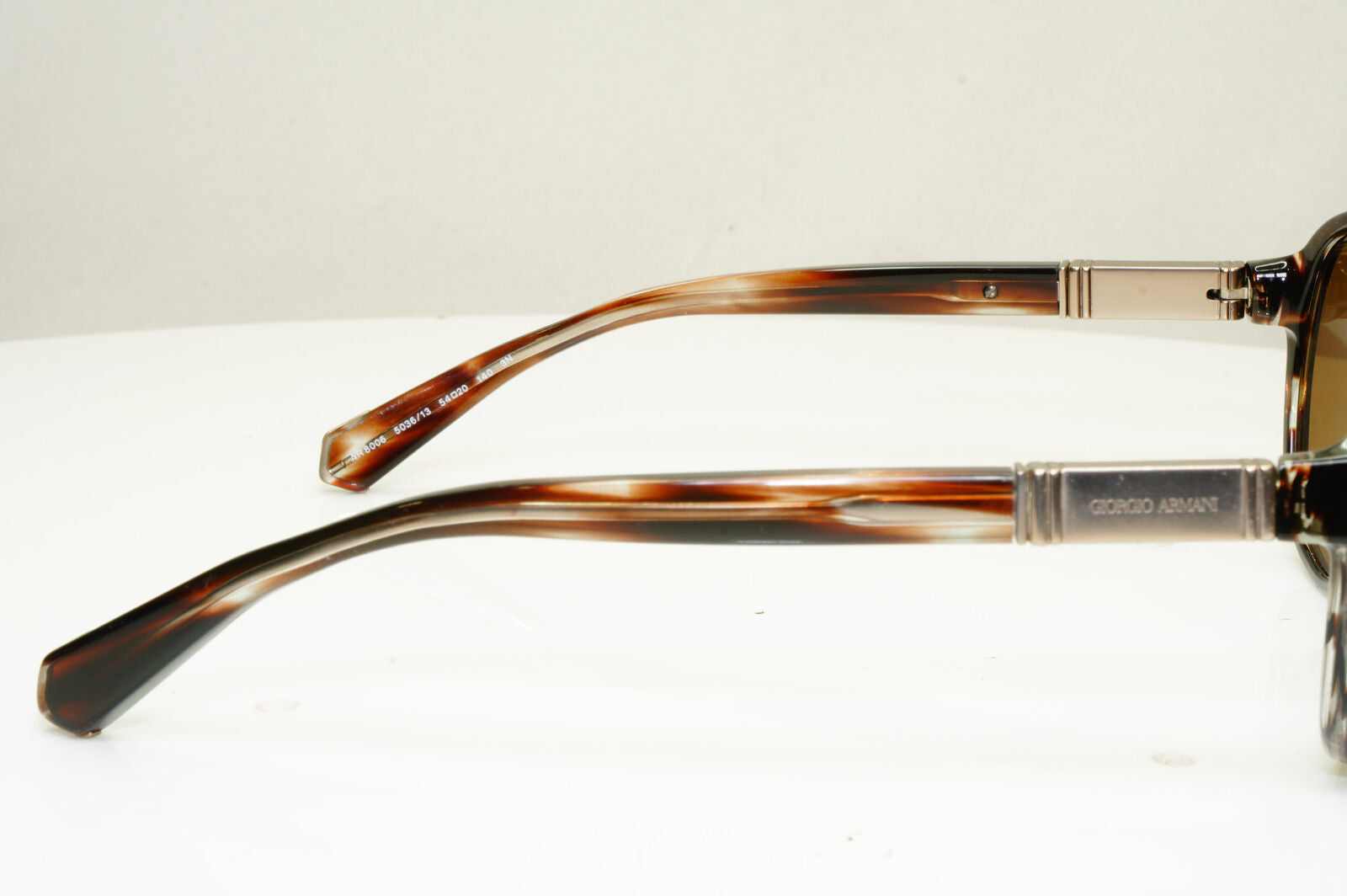 Giorgio Armani Round Brown Tortoise Sunglasses Womens AR 8006 5036/13 30087