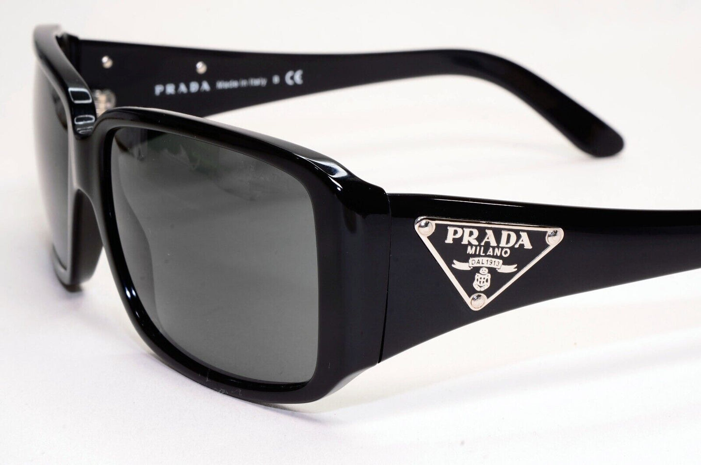 Prada Sunglasses 2011 Vintage Black Triangle Logo PR16LS SPR 16L 1AB-1A1 151024