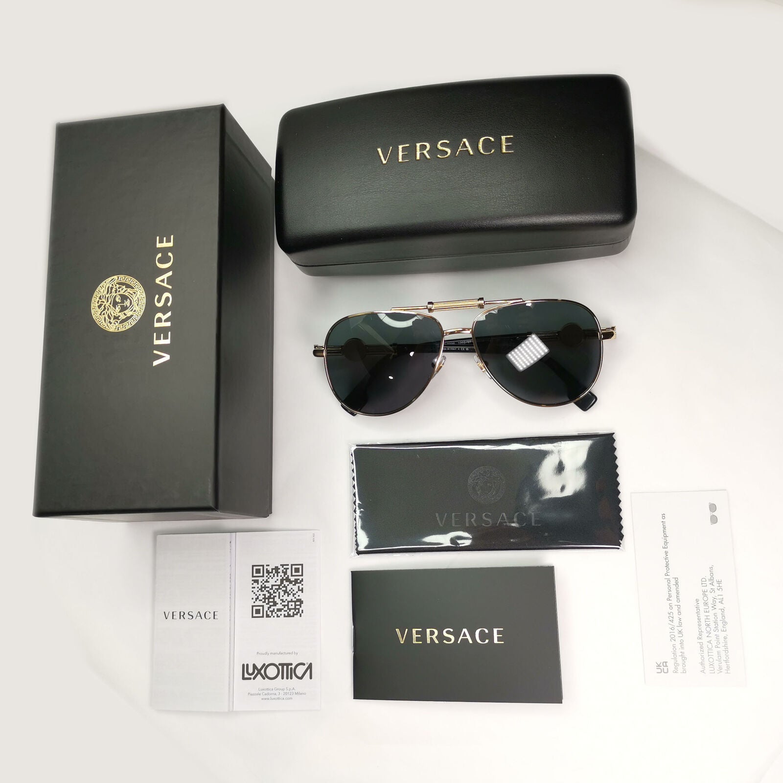 Versace Sunglasses Black Gold Pilot Medusa Metal MOD VE 2236 1002/87 59mm