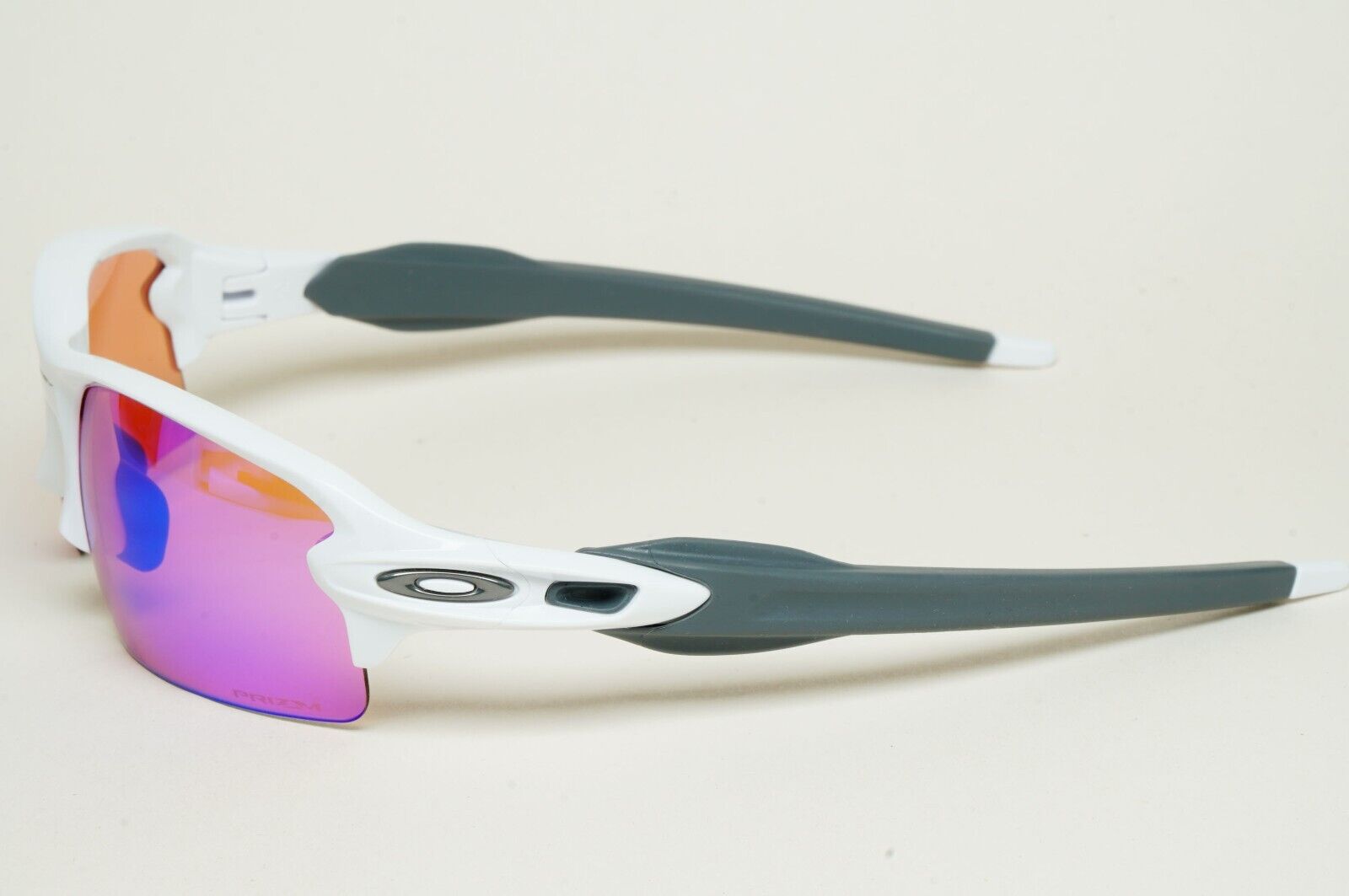 Oakley Sunglasses Flak 2.0 Prizm Golf Wrap White Grey OO 9295 06 59mm