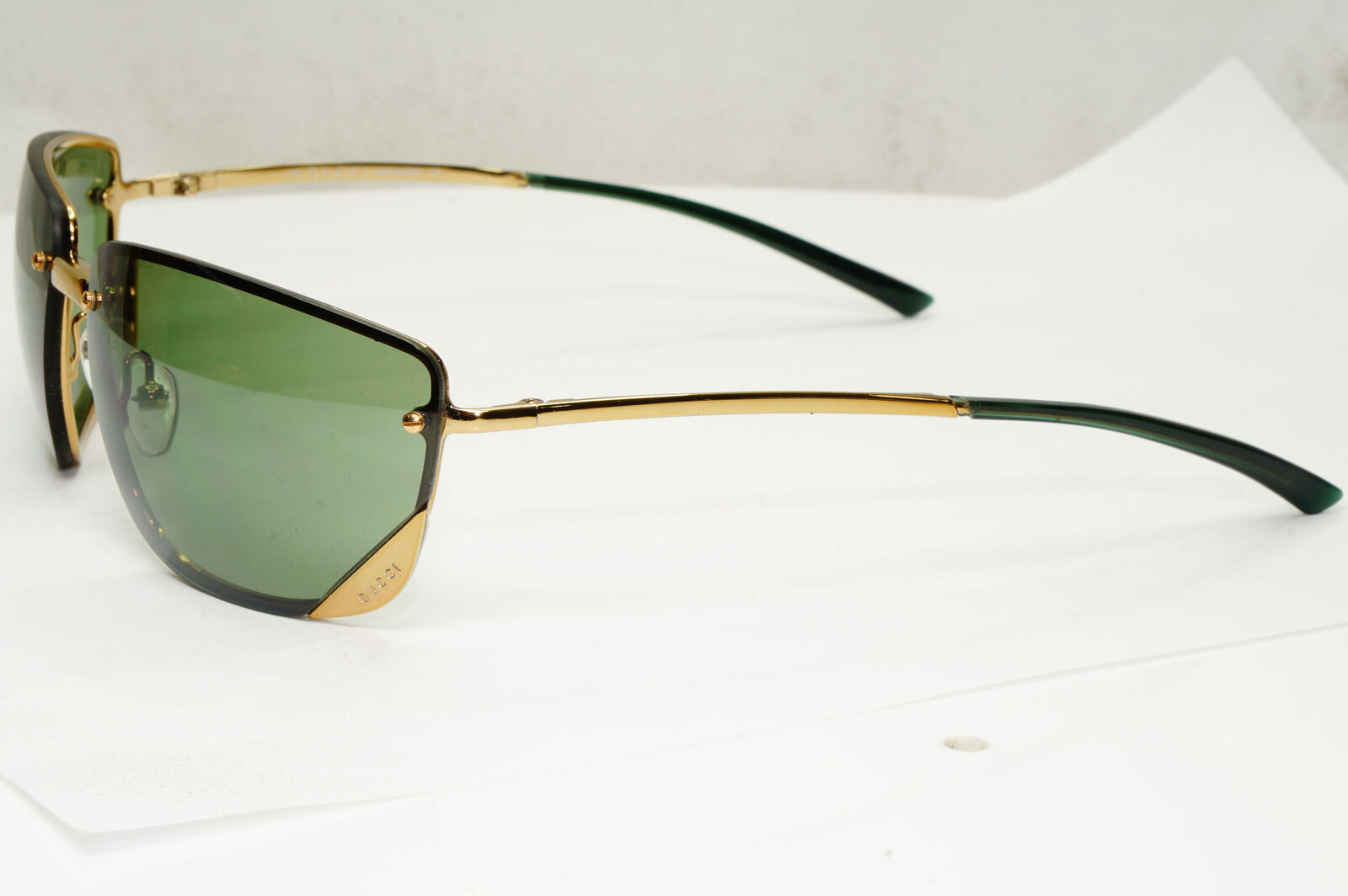 Gucci Sunglasses 1998 Vintage Wrap Gold Green Retro GG 1692/S 577IA 280323
