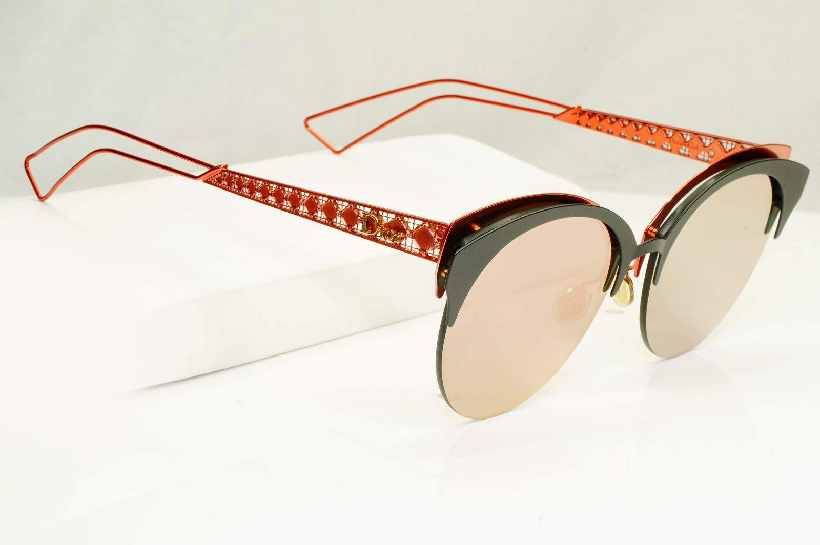 Authentic Dior Womens Mirror Sunglasses Coral Pink Black Diorama Club EYMAP