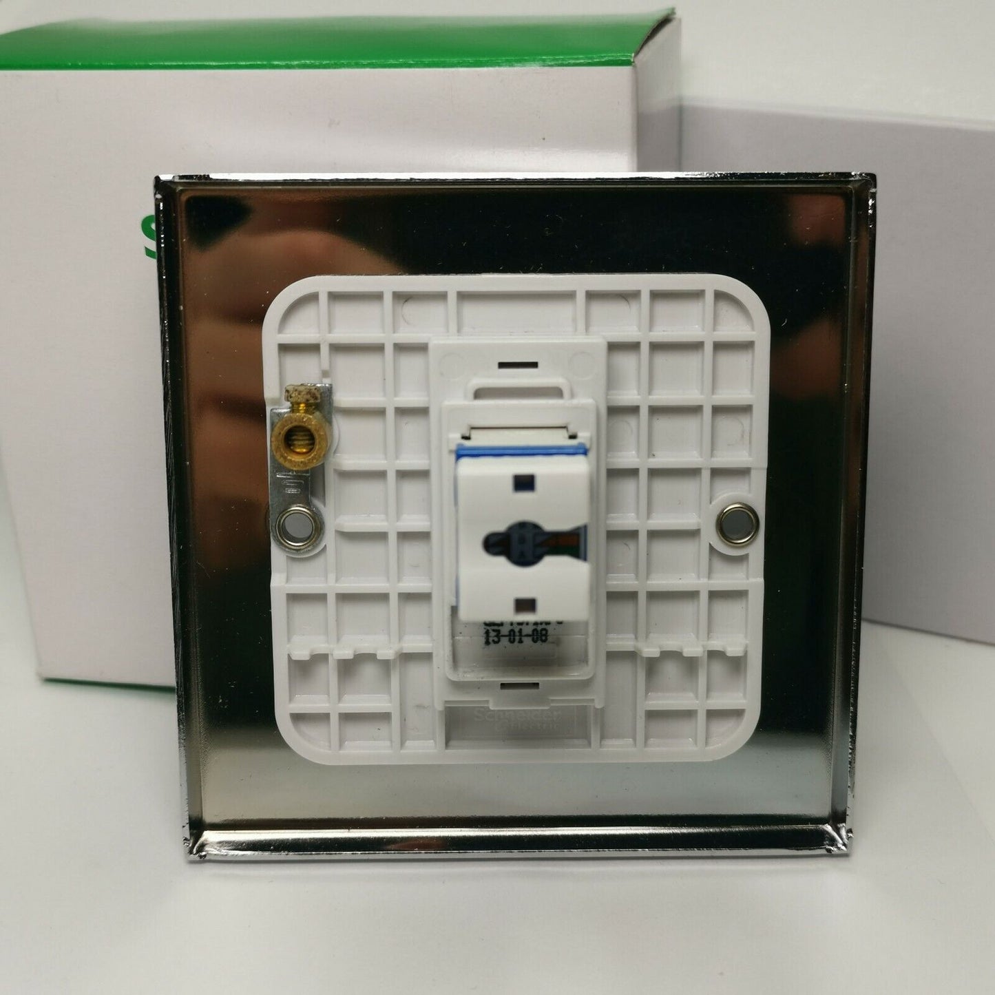 Schneider RJ45 CAT5 Internet Socket Silver Polished Chrome Data CAT5e GEP7571WPC