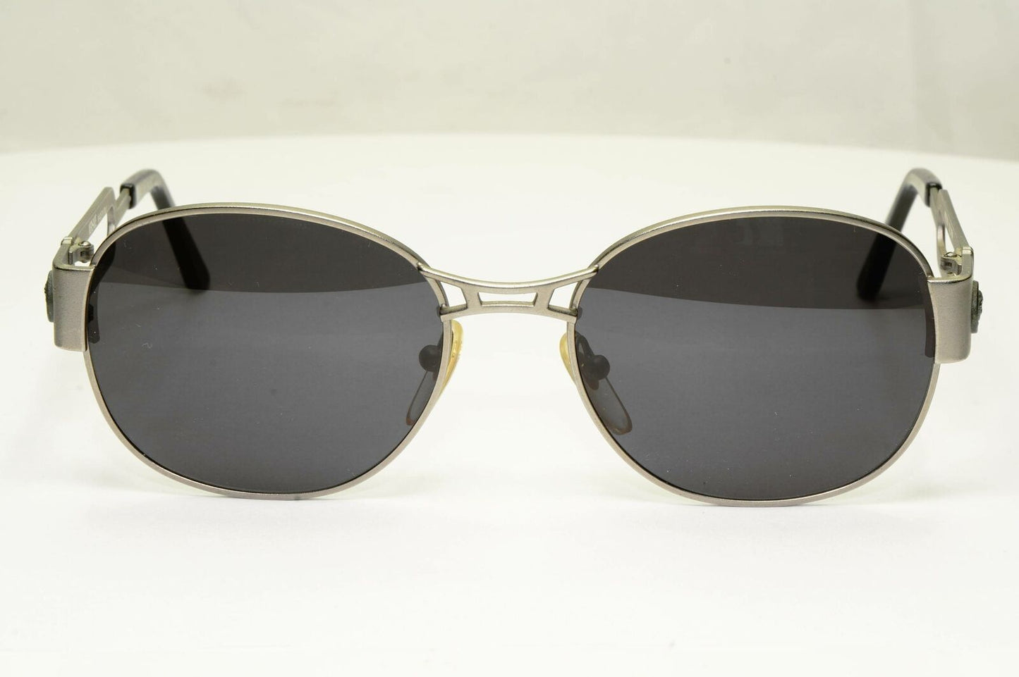 Gianni Versace 1996 Vintage Mens Silver Medusa Metal Sunglasses MOD S57 COL 77M