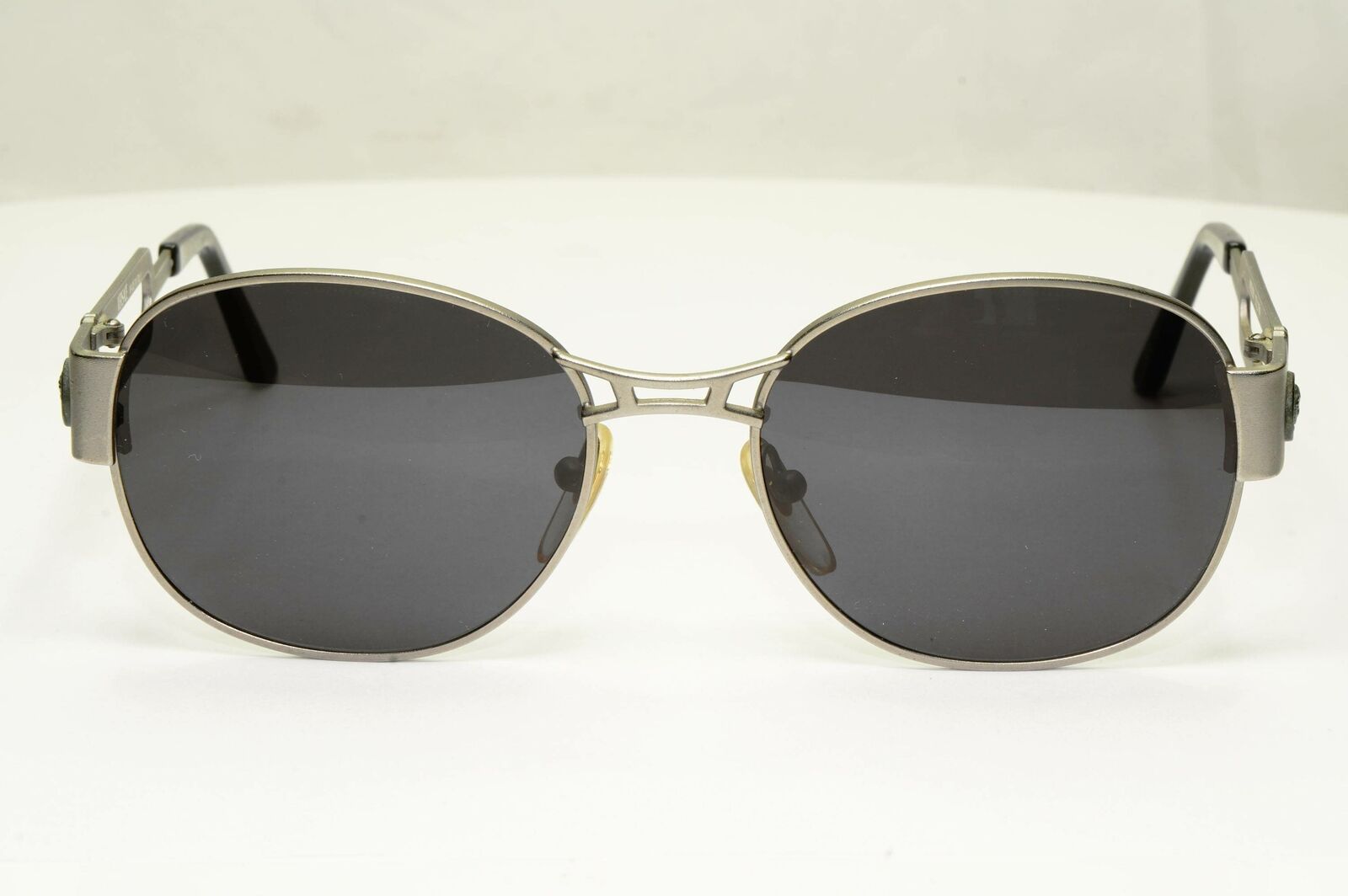 Gianni Versace 1996 Vintage Mens Silver Medusa Metal Sunglasses MOD S57 COL 77M