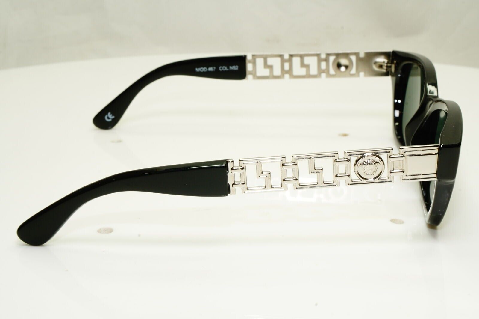 Gianni Versace 1996 Unisex Vintage Silver Medusa Sunglasses MOD 467 COL N52