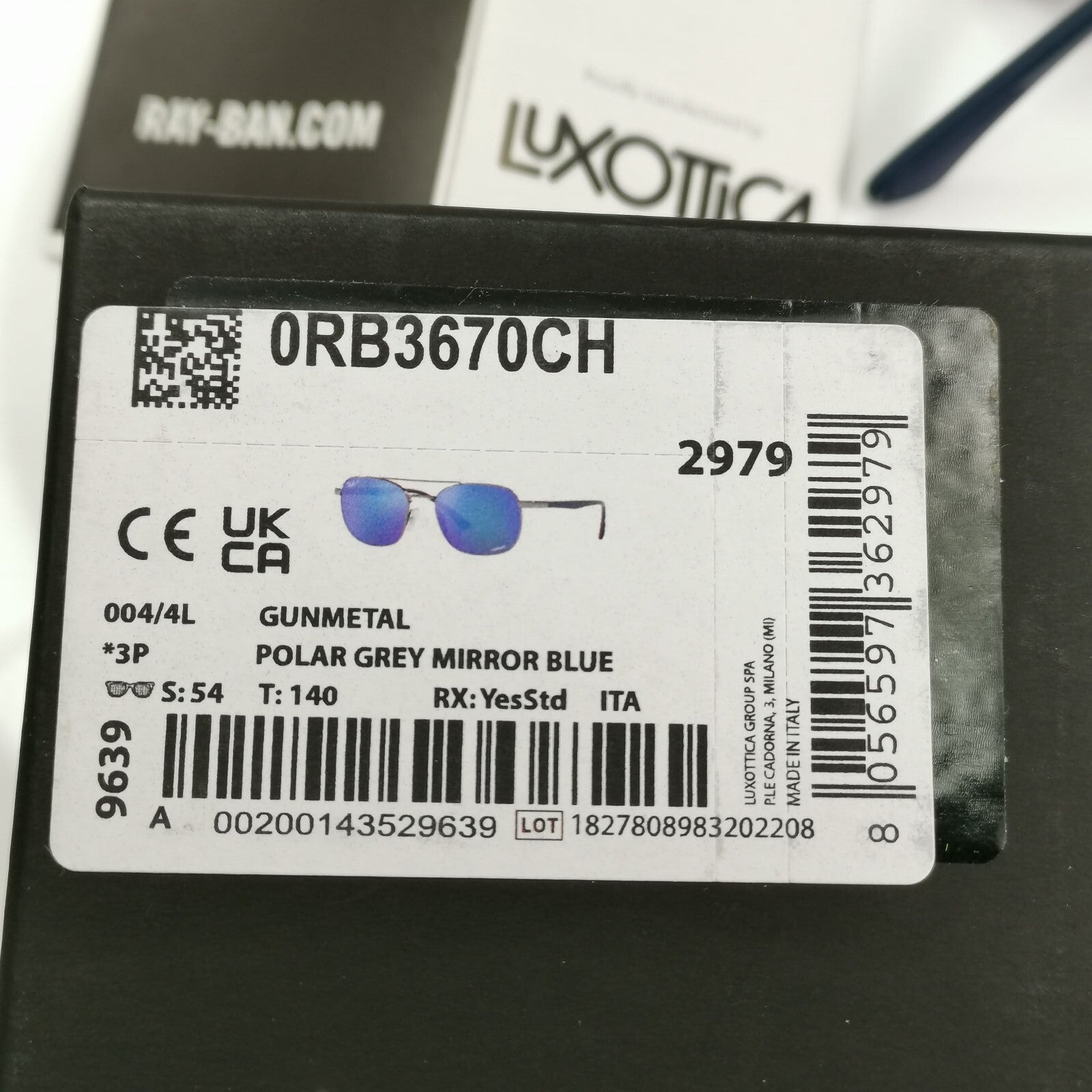 Ray-Ban Sunglasses Polarised Blue Chromance Gunmetal RB 3670-CH 004/4L 54mm