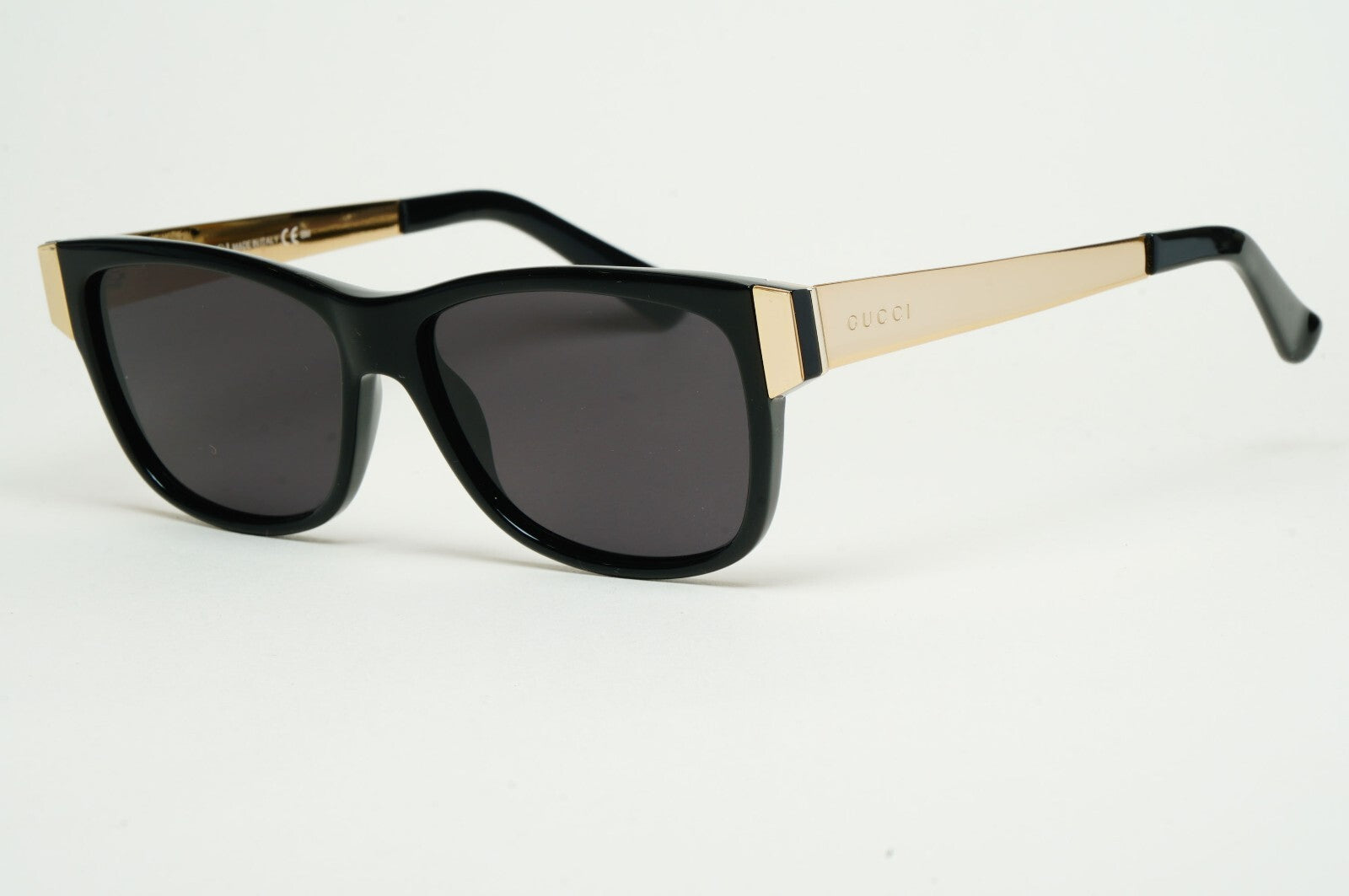 Gucci Sunglasses 2010 Vintage Black Gold Square GG 3719 ANW 53mm