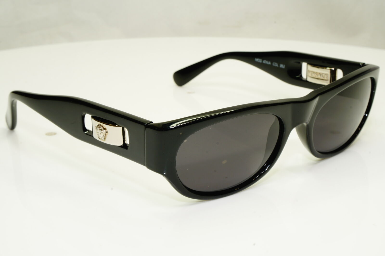 Gianni Versace 1996 Mens Vintage Black Medusa Sunglasses MOD 474/A COL 852