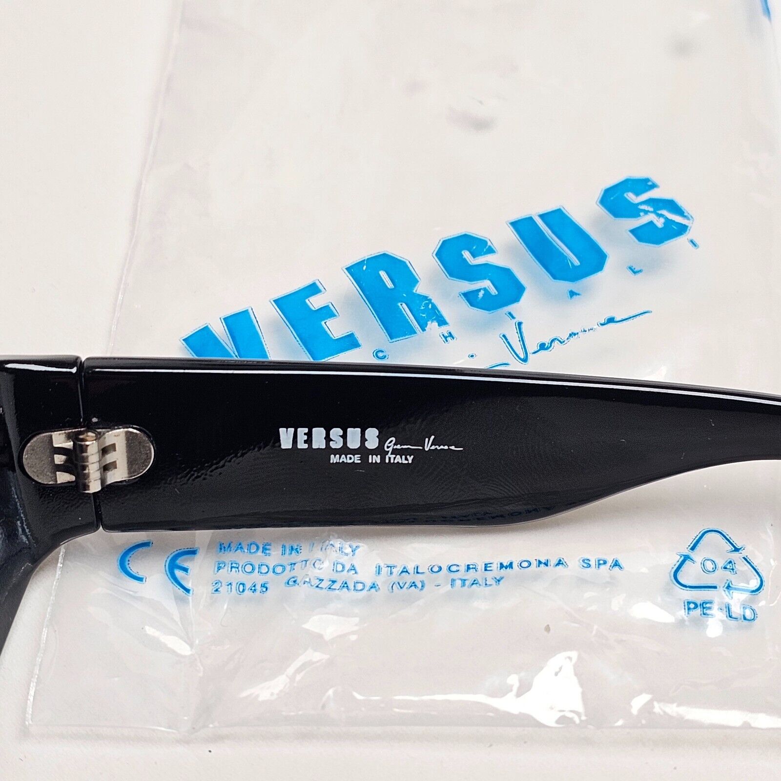 Versus Sunglasses 1996 by Gianni Versace Vintage Black Grey MOD E01 COL 852