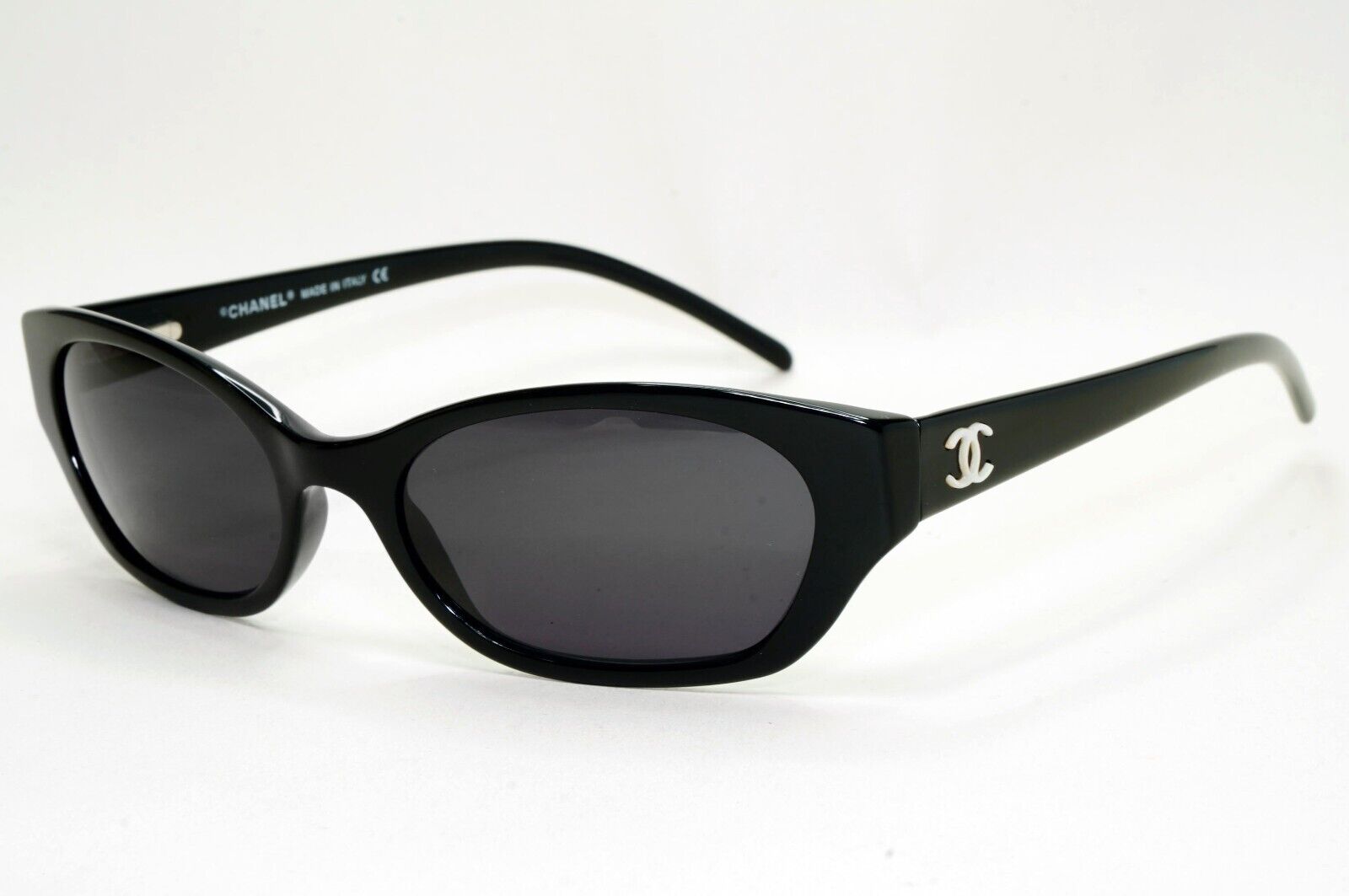 Chanel Sunglasses 2008 Vintage Black Mother of Pearl Small 5075-H c501/87 051124