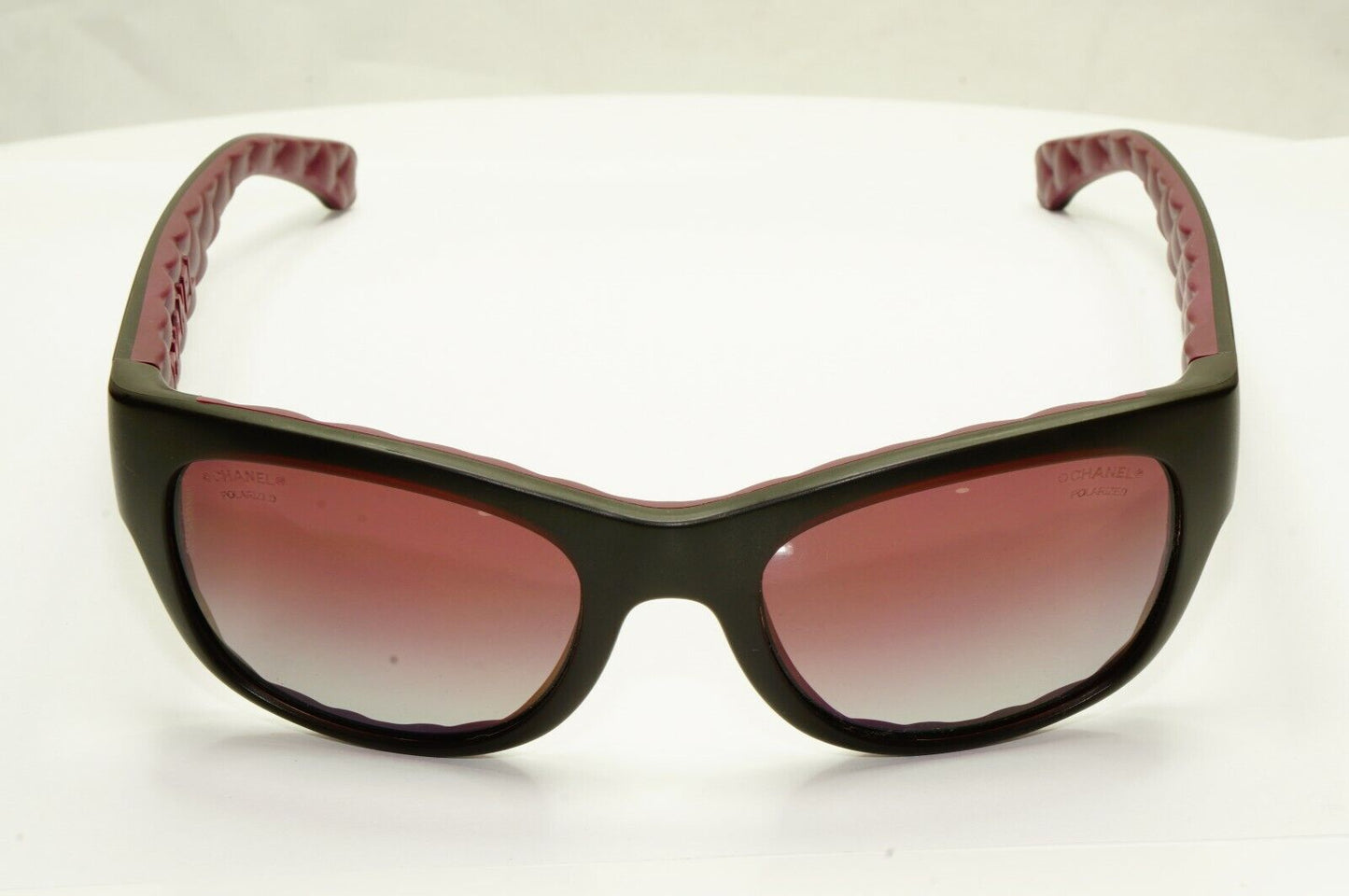Chanel Polarised Black Burgundy Sunglasses Bordo Square 6049 1480/Z9 25663