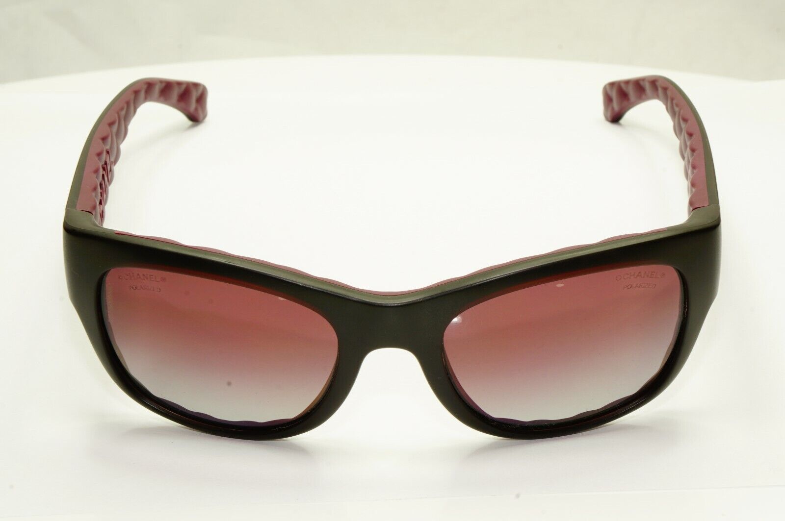 Chanel Polarised Black Burgundy Sunglasses Bordo Square 6049 1480/Z9 25663