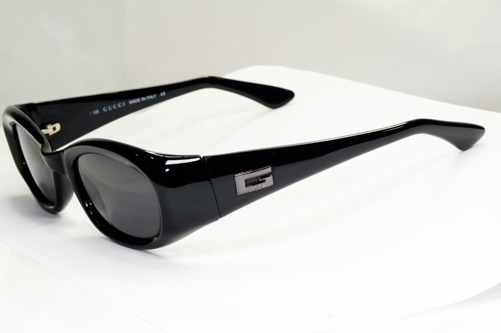 Gucci Sunglasses 1998 Vintage Black Rectangle Retro Unisex GG 2432/S 1UF 301224