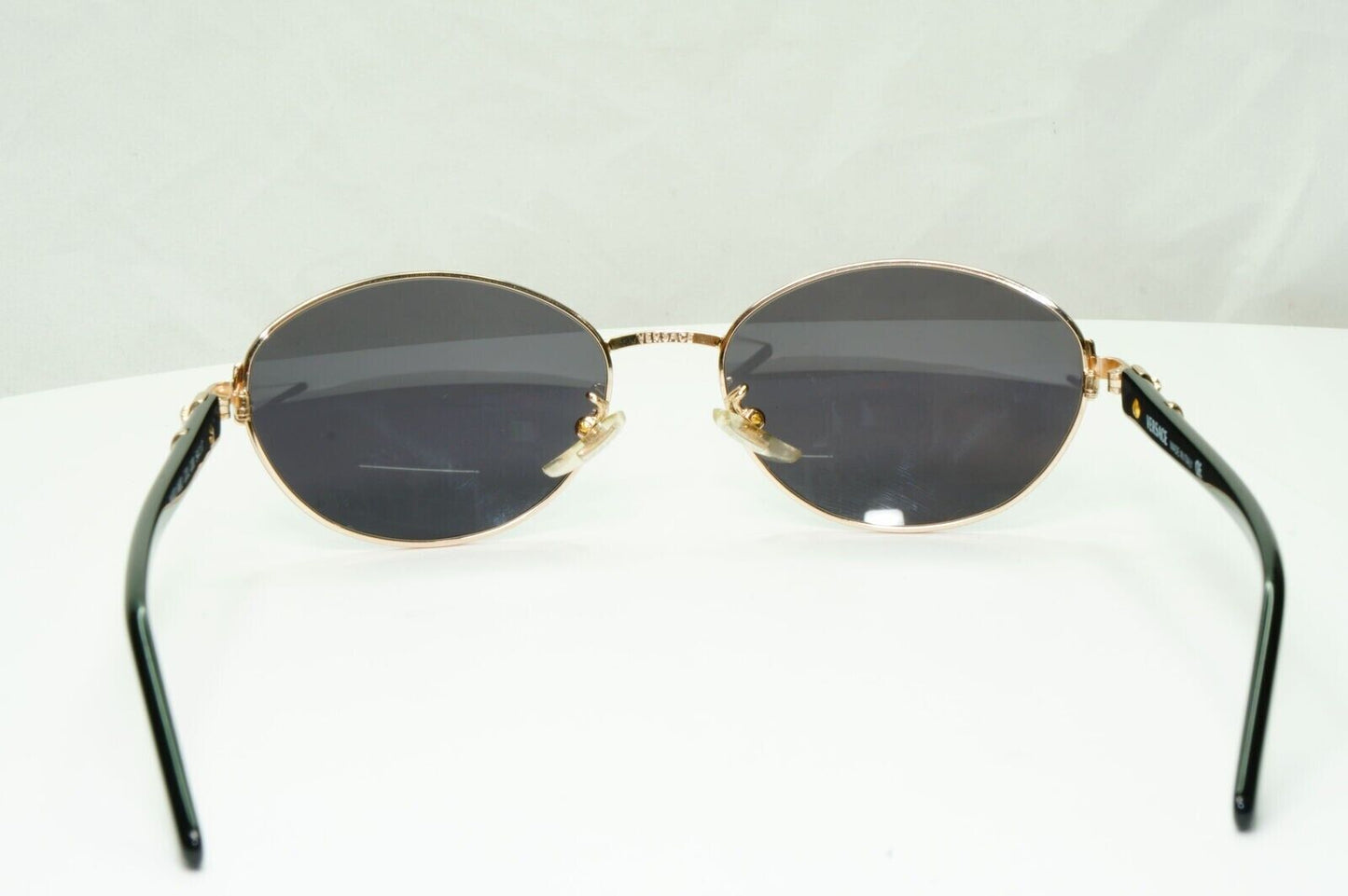 Gianni Versace 1995 Sunglasses Vintage Gold Black Metal Oval MOD M83 COL 030 B