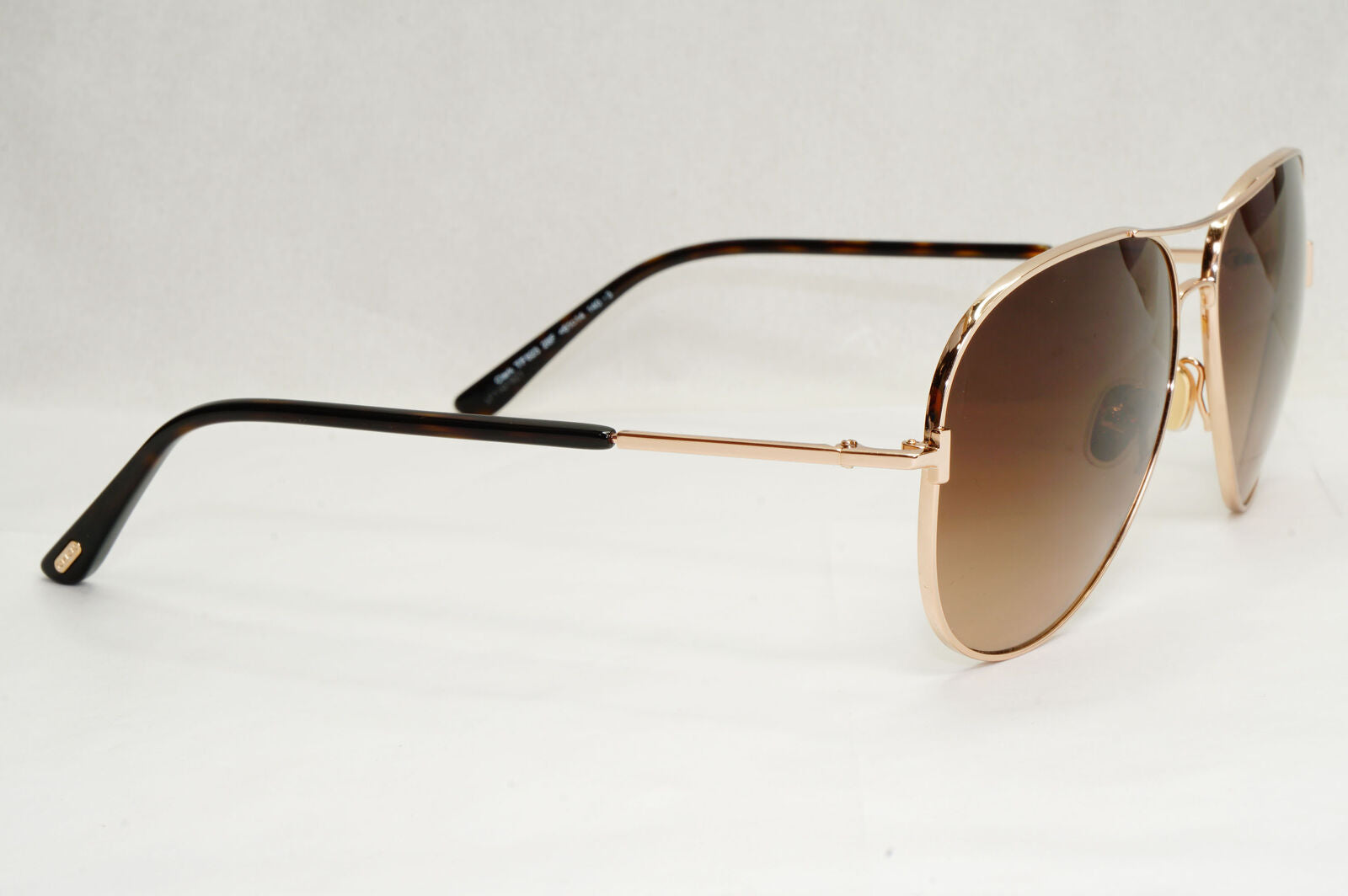 Tom Ford Sunglasses Clark Gold Pilot Metal Brown Gradient FT0823 TF 823 28F