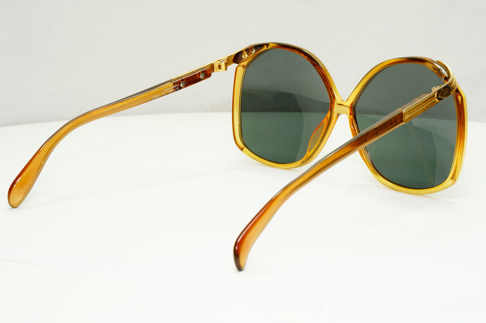 Dior 1990s Vintage Sunglasses Brown Honey Green Square Germany 2104 10 251122