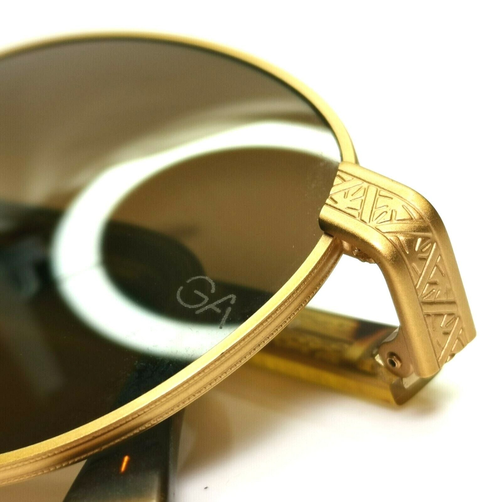 Giorgio Armani 1997 Vintage Gold Retro Sunglasses Round Men Women 50mm 643 927
