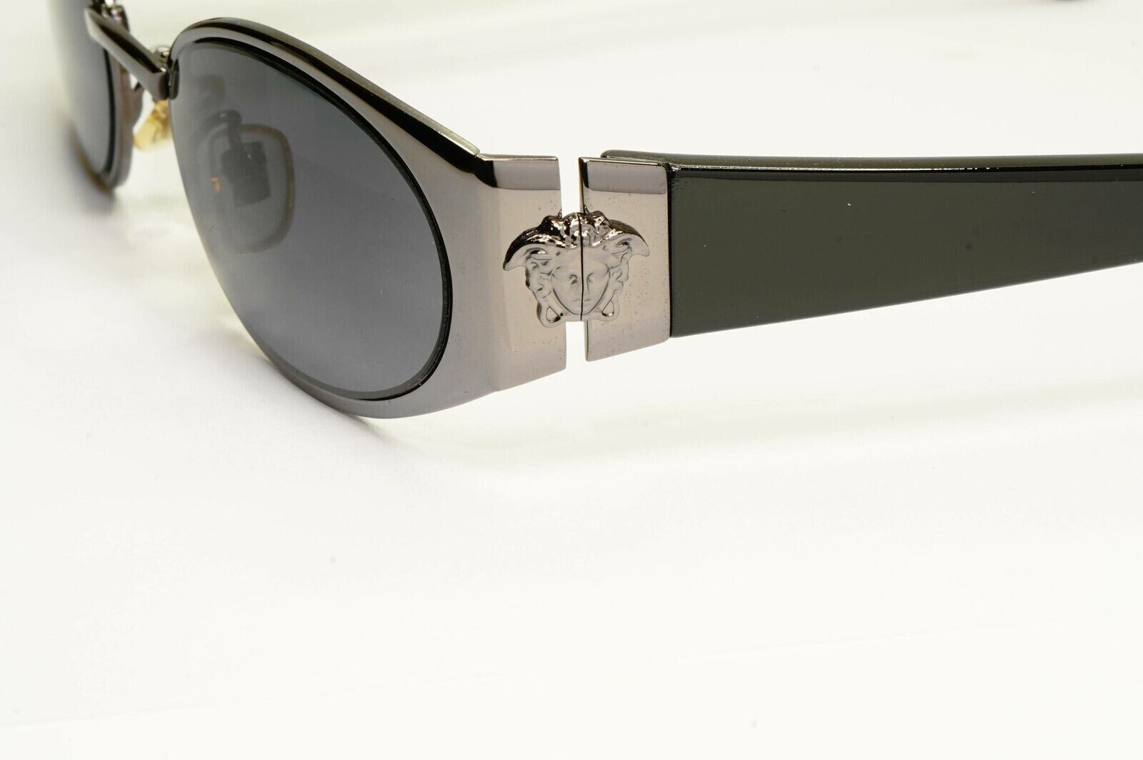 Gianni Versace 1996 Vintage Gunmetal Black Medusa Sunglasses MOD X30 COL 89M