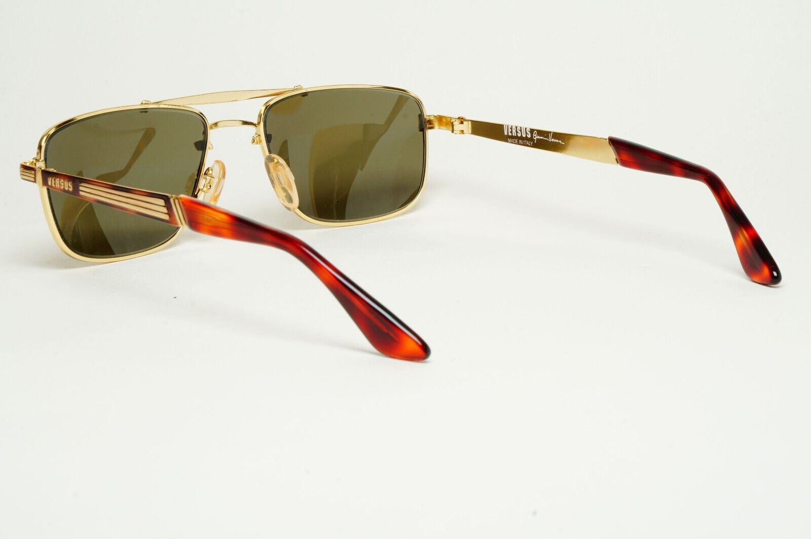 Versus Sunglasses 1996 by Gianni Versace Vintage Navigator Gold MOD F04 COL 34M