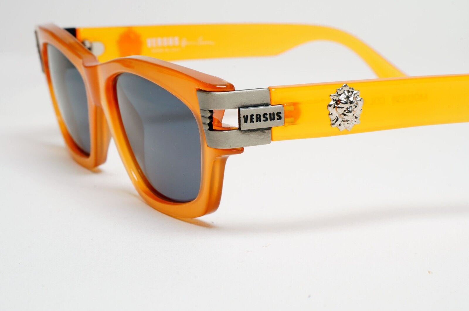Versus Sunglasses 1996 by Gianni Versace Vintage Honey Amber MOD E29 COL 443