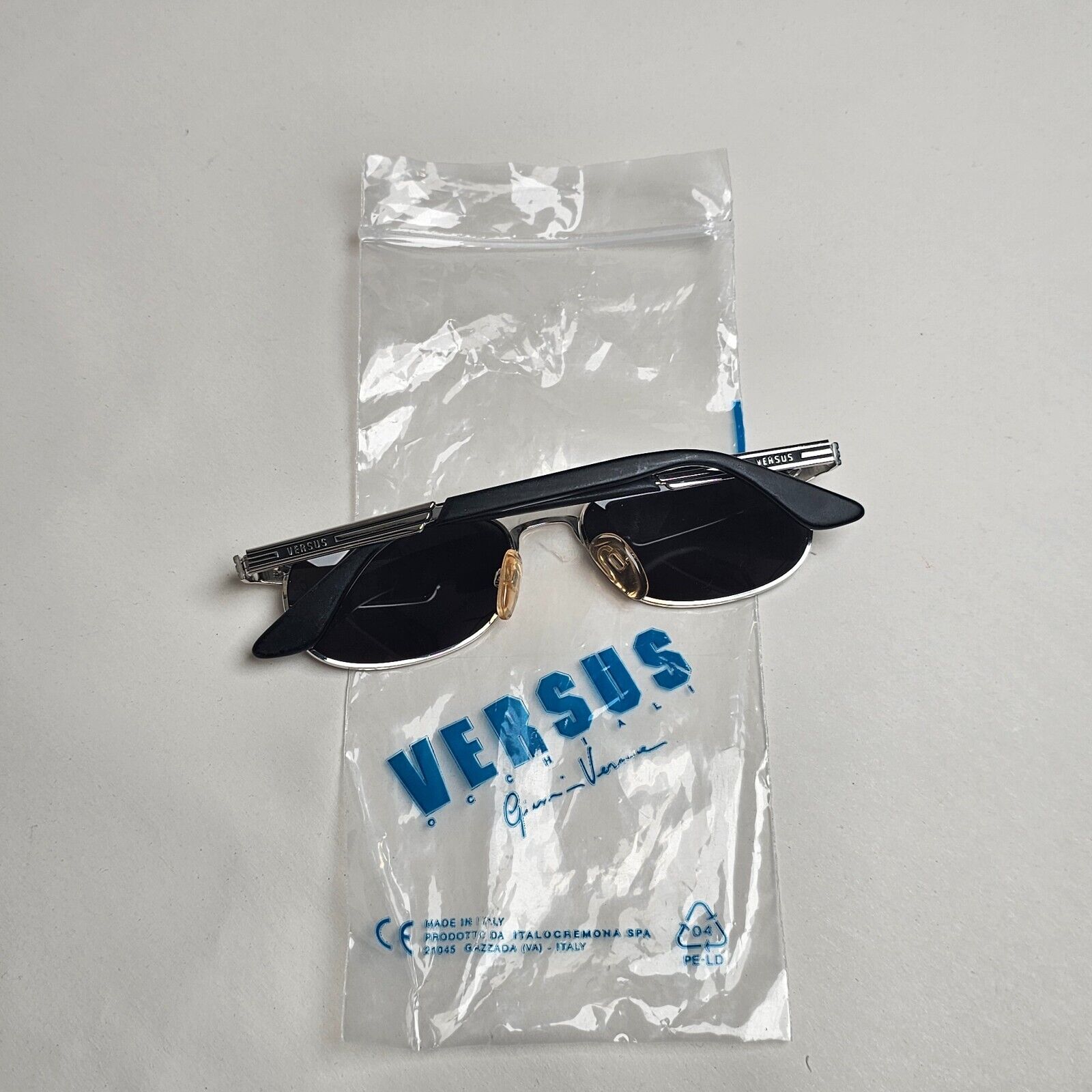 Versus Sunglasses 1996 by Gianni Versace Vintage Silver Black MOD F17 COL 12M