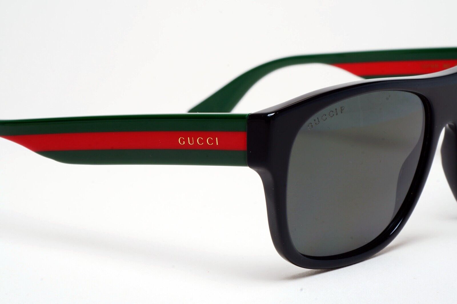 Gucci Sunglasses 2018 Polarized Black Grey Red Green GG0341S 002 56mm 110225