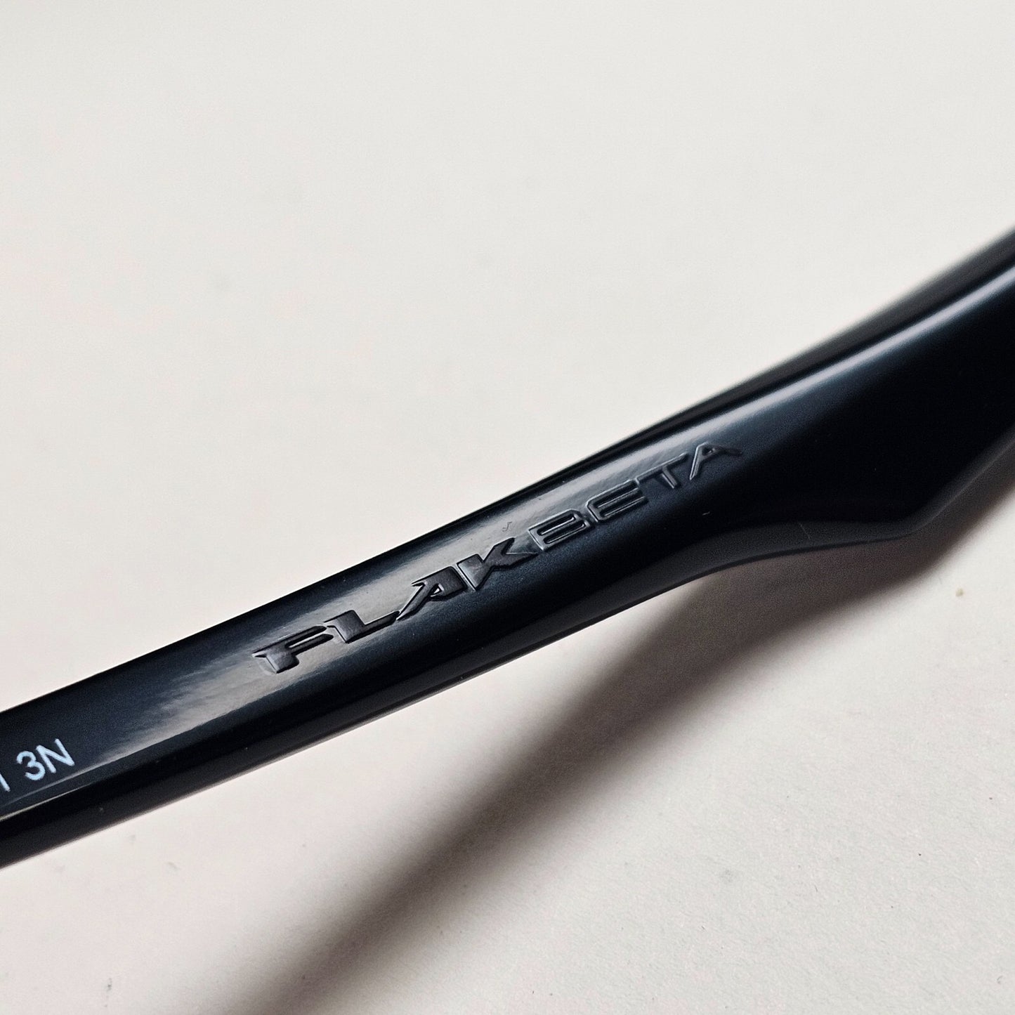 Oakley Sunglasses Flak Beta Black Polished Glossy Iridium Grey OO 9363 02