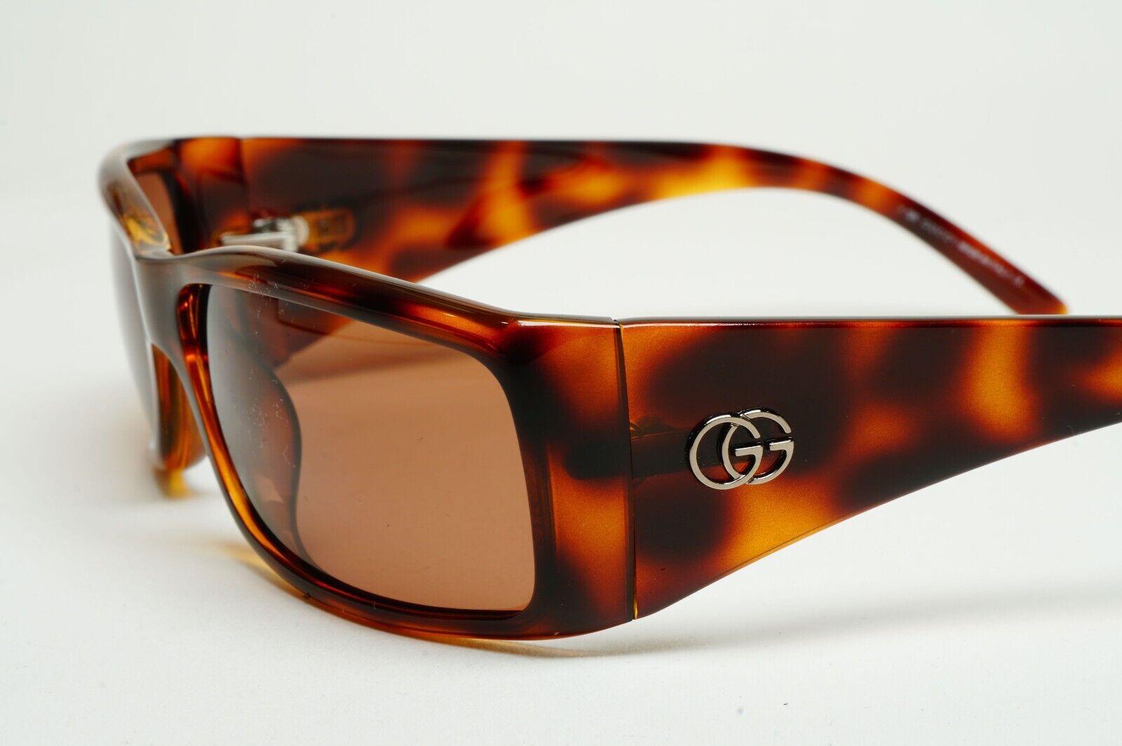Gucci Sunglasses 1999 Vintage Brown Tortoise Wrap GG 2493/S 583 050225