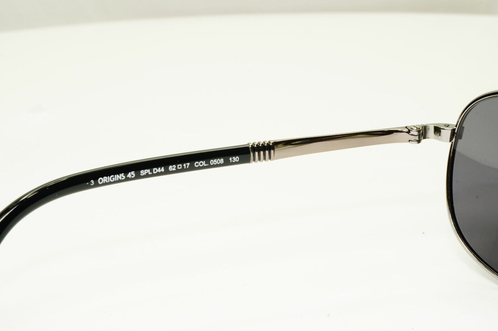 Police Silver Black Sunglasses Pilot Brow Bar Origins 45 SPL D44 COL 0508 62mm