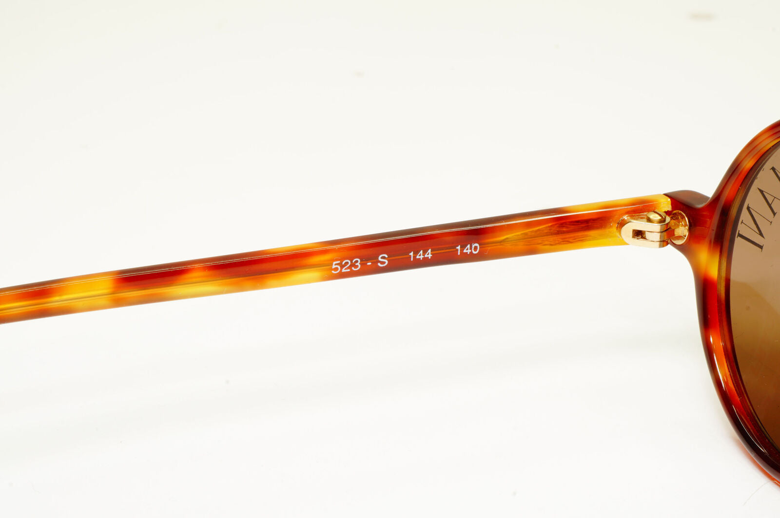 Emporio Armani 1997 Vintage Sunglasses Round Lens Logo Print Brown 523-S 144