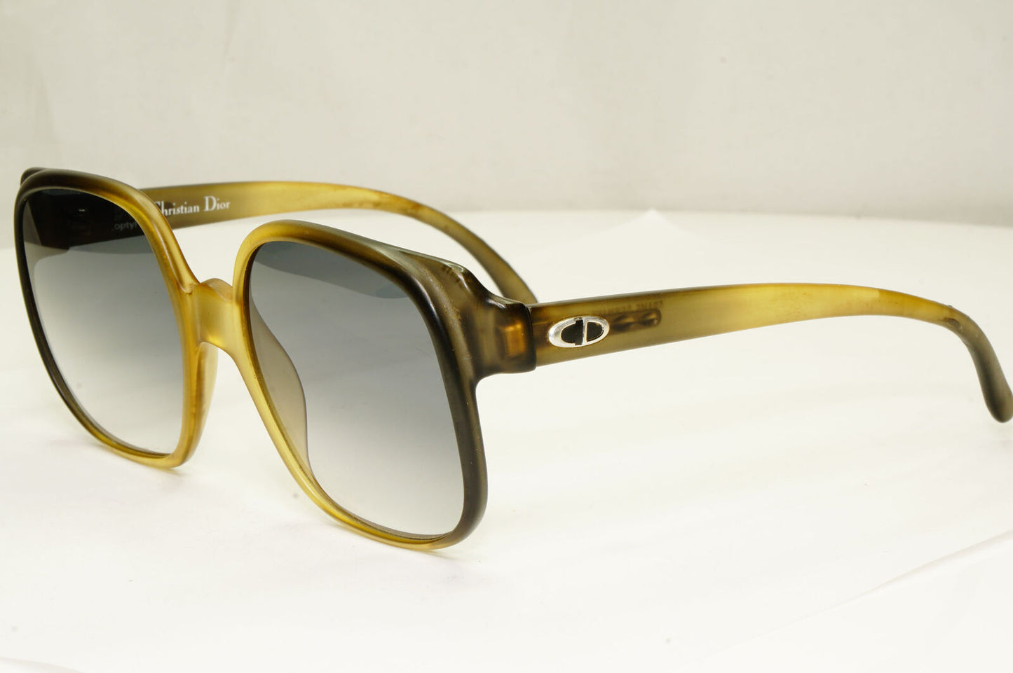 Christian Dior Green 1990s Germany Womens Vintage Sunglasses 2017 20 36393