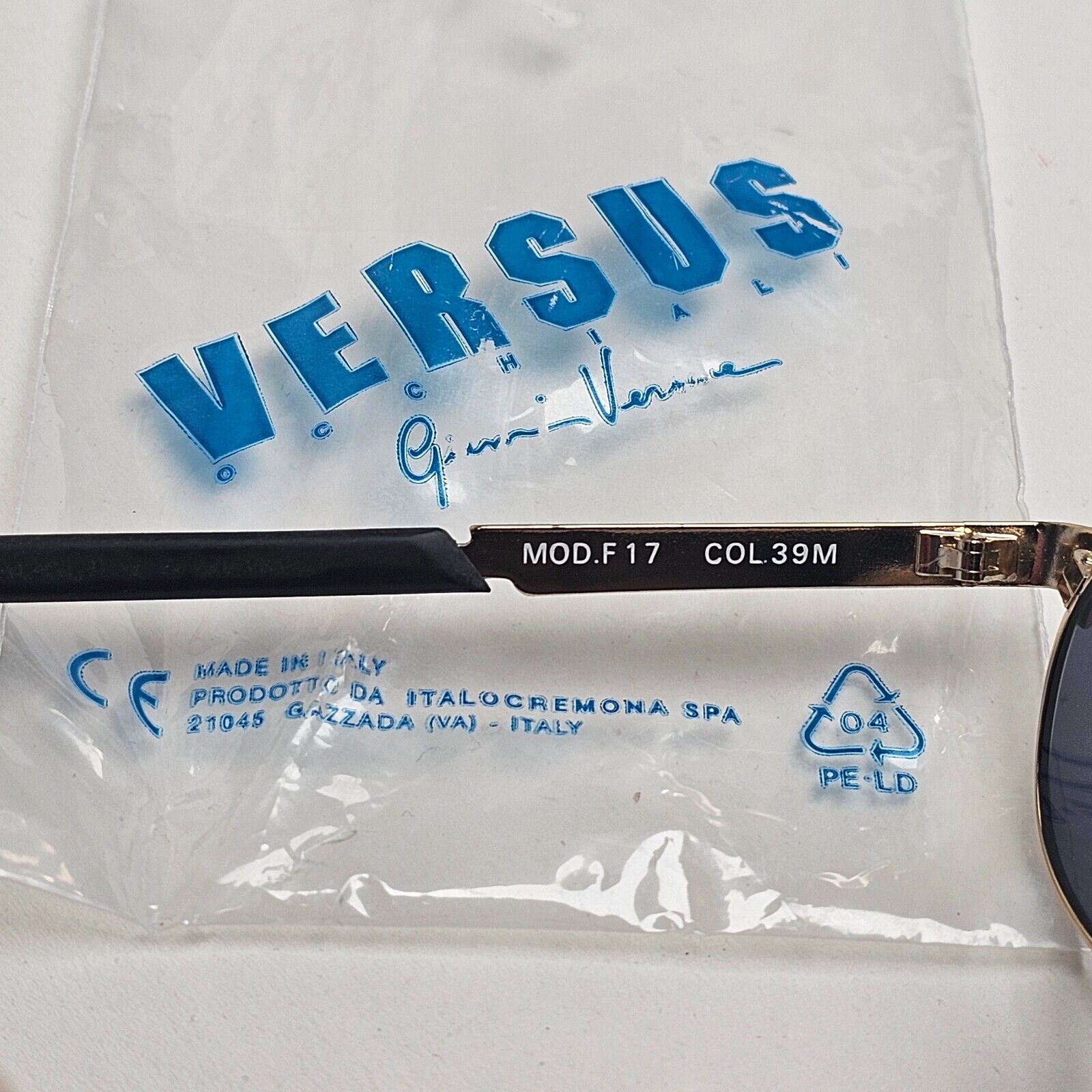 Versus Sunglasses 1996 by Gianni Versace Vintage Gold Black MOD F17 COL 39M