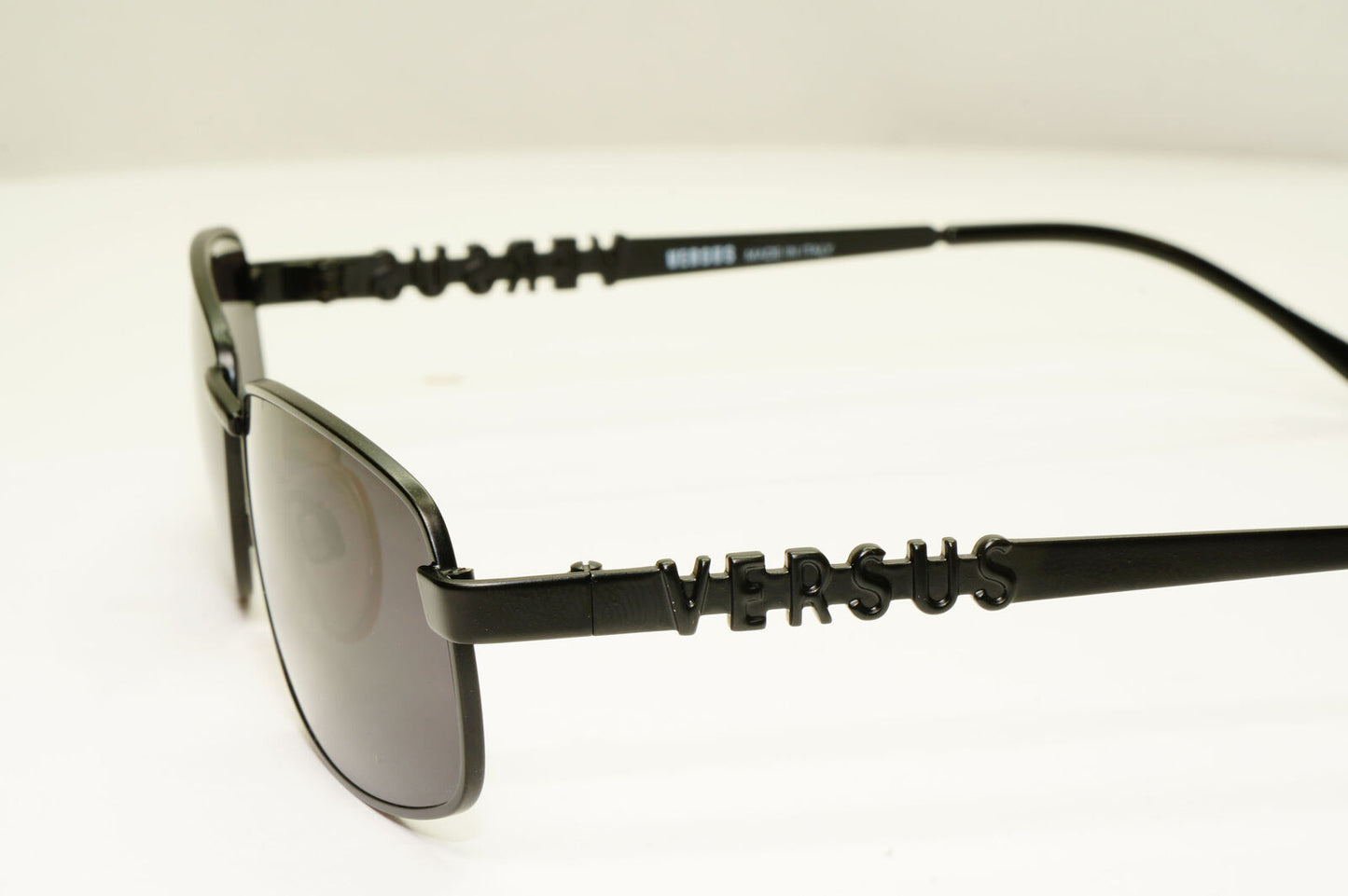 Versus 1995 Vintage Black Metal Sunglasses Gianni Versace MOD R27 COL 028