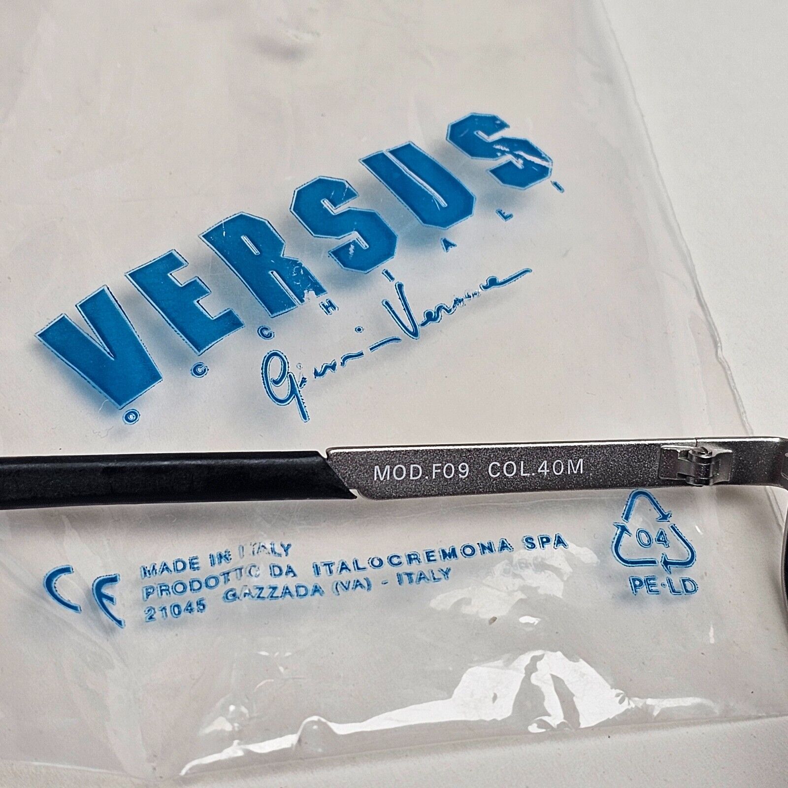 Versus Sunglasses 1996 by Gianni Versace Vintage Silver Hexagon MOD F09 COL 40M