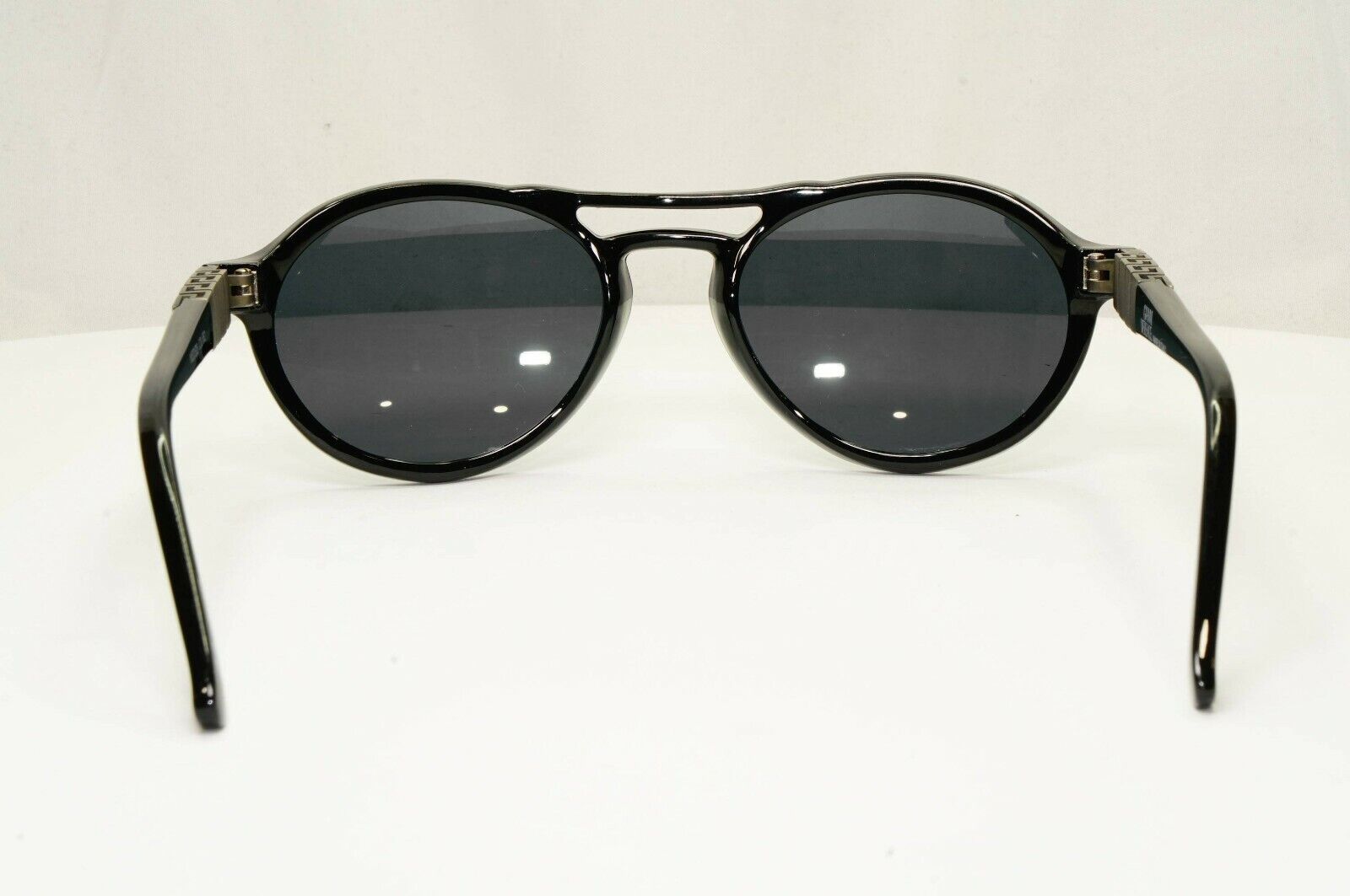 Gianni Versace 1996 Mens Vintage Black Pilot Sunglasses Meander MOD 535 COL 852