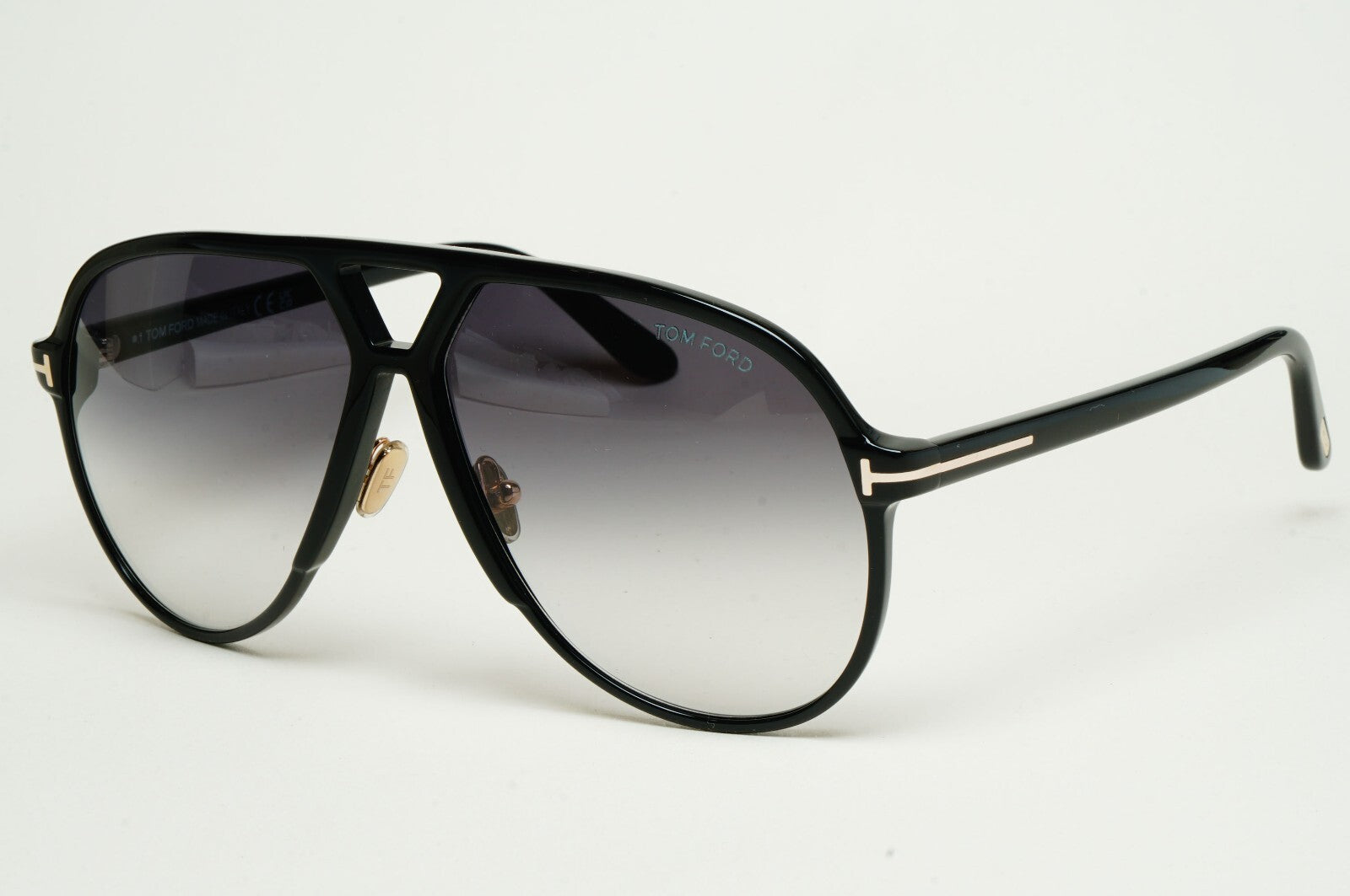 Tom Ford Sunglasses Bertrand Black Pilot Grey Gradient Large FT1061 TF 1061 01B