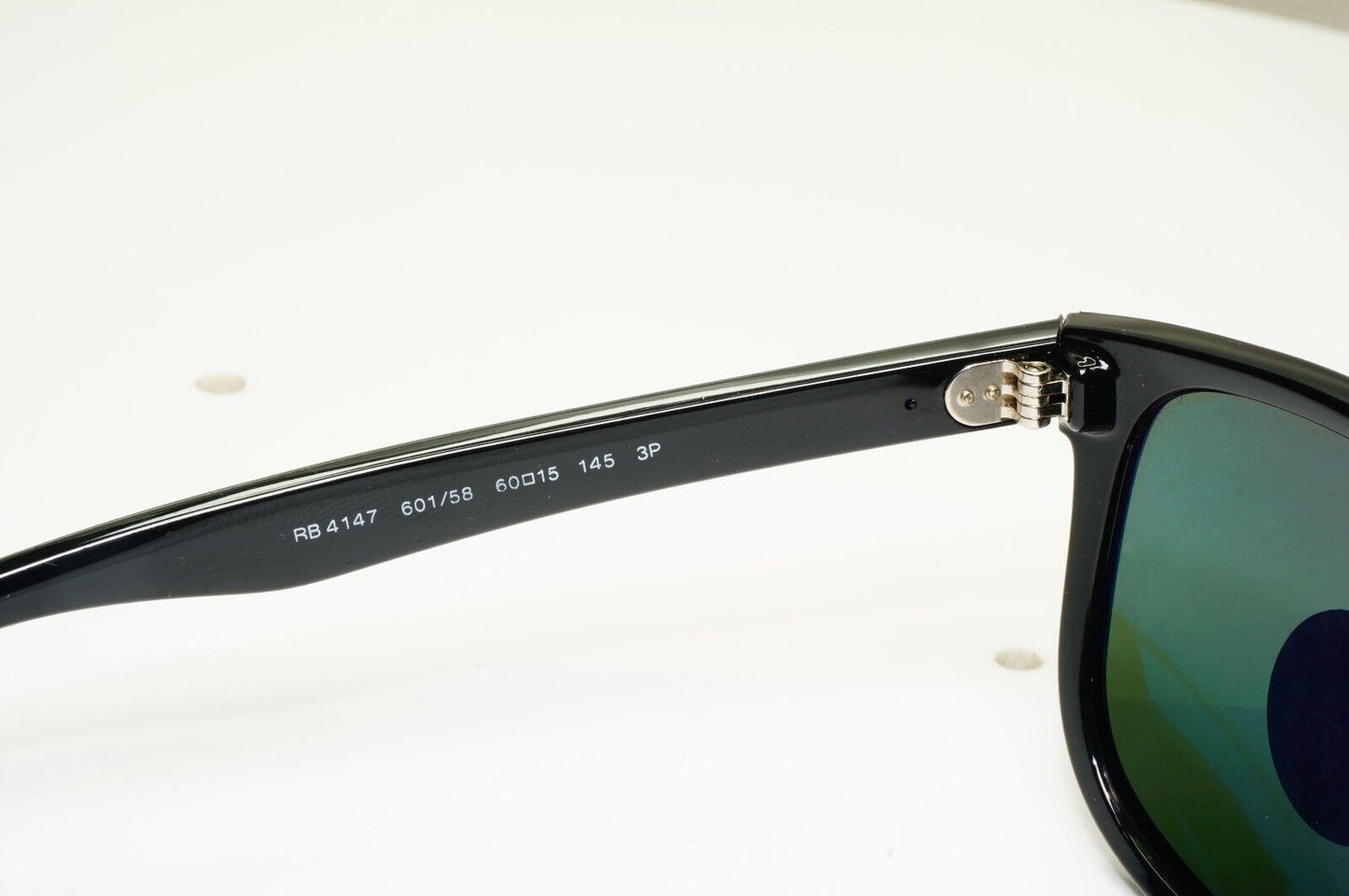 Ray-Ban Sunglasses Polarised Black Green Square Boyfriend RB 4147 601/58 60mm