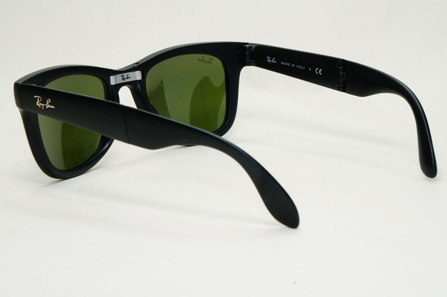 Ray-Ban Sunglasses Folding Wayfarer Black Matte Lilac Mirror RB 4105 601-S/4K