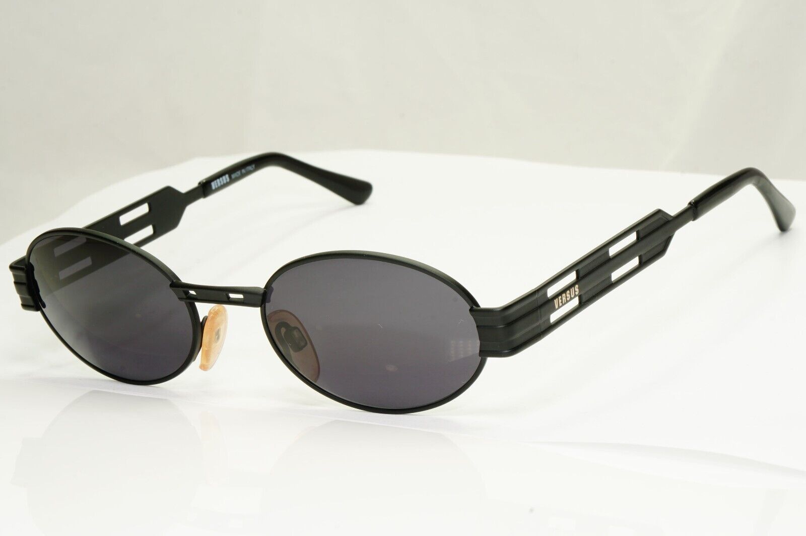 Versus 1996 by Gianni Versace Vintage Matte Black Sunglasses MOD R06 COL 09M