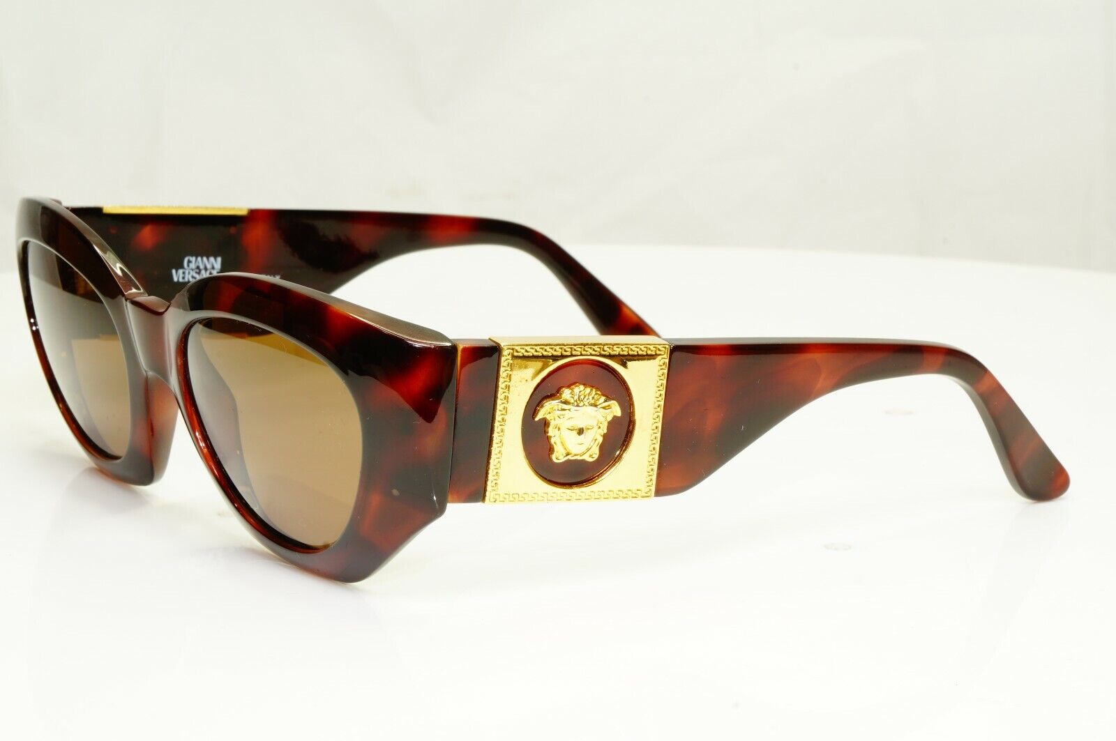 Gianni Versace Vintage 1996 Sunglasses Gold Medusa Brown MOD 420/C COL 900 33981