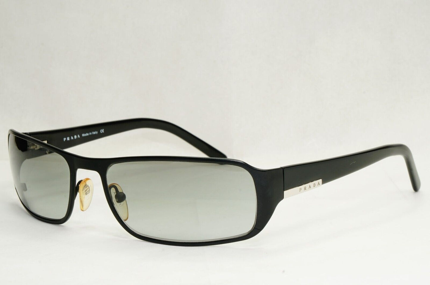 Prada Sunglasses 2006 Vintage Black Rectangle Grey PR52FS SPR 52F 1BO-3M1 270324