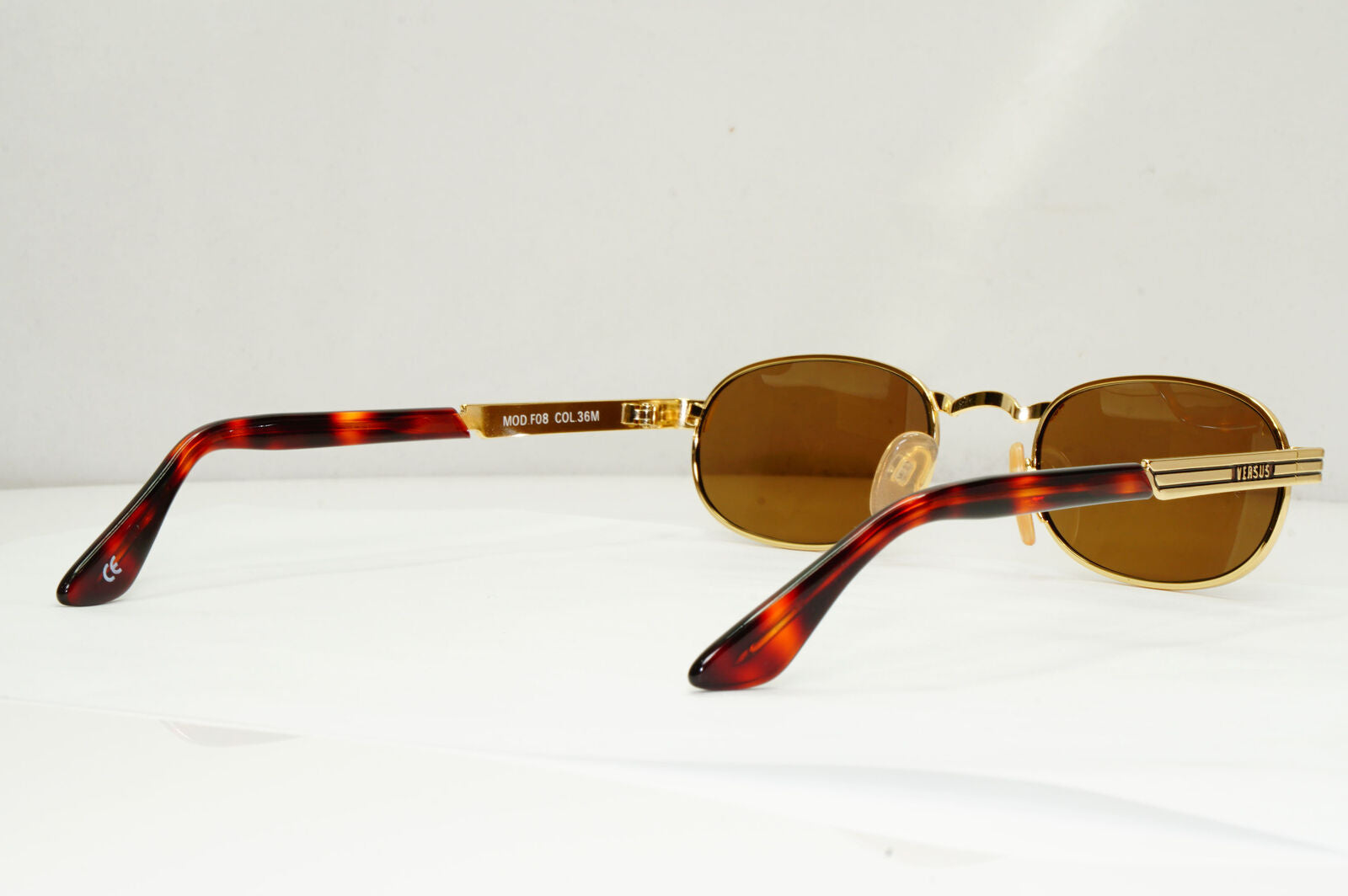 Versus 1996 by Gianni Versace Vintage Gold Brown Sunglasses Oval MOD F08 COL 36M