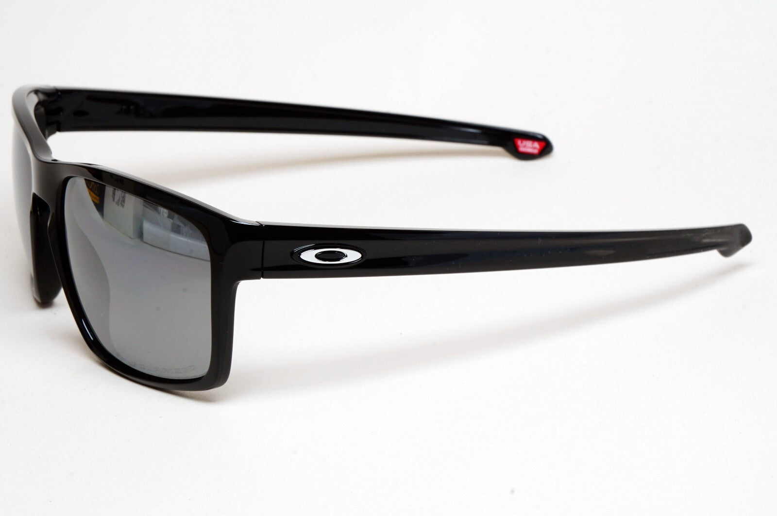 Oakley Sunglasses Polarized Sliver Black Polished Iridium Glossy OO 9262 09