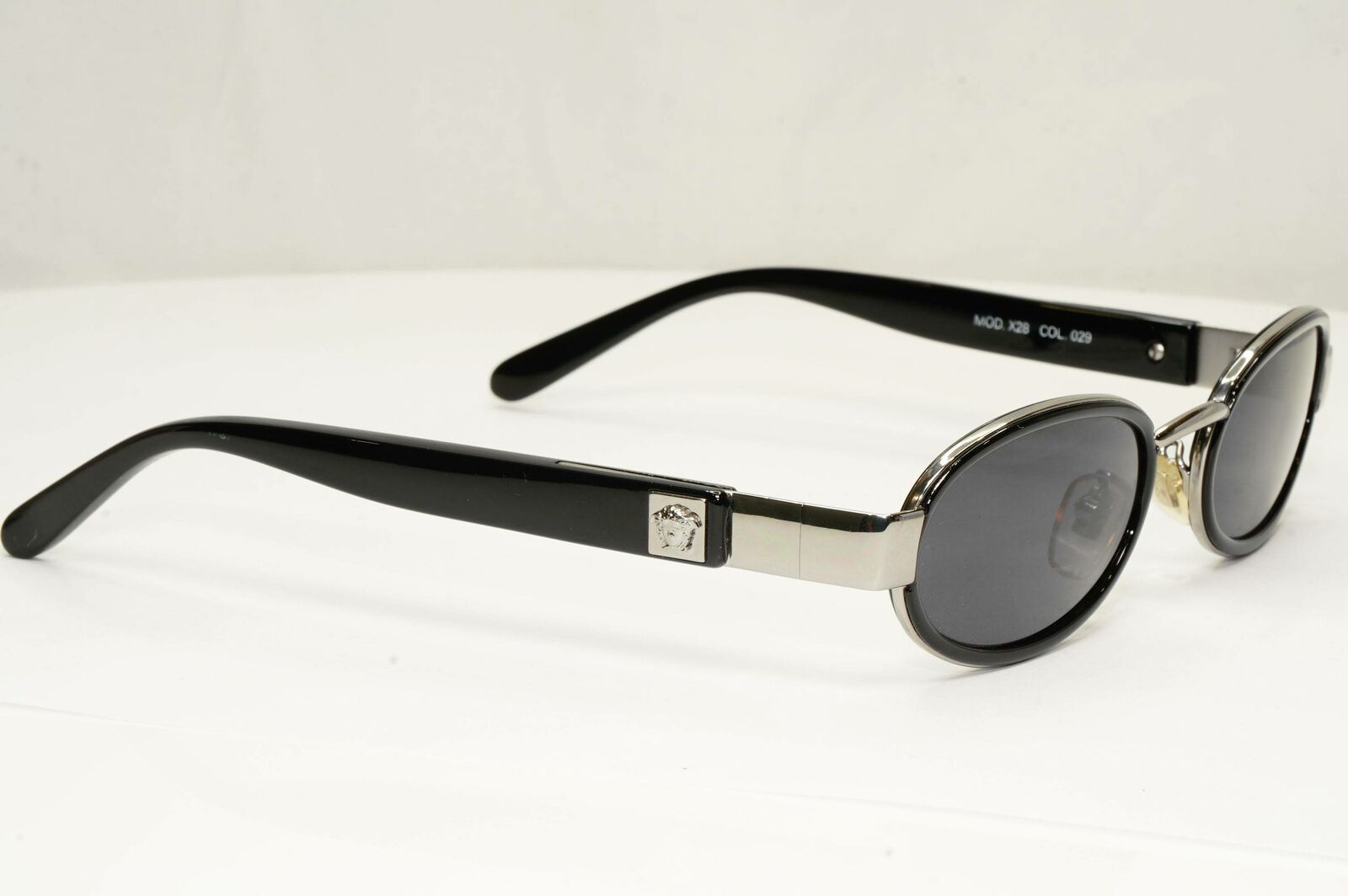 Gianni Versace 1996 Vintage Oval Black Silver Medusa Sunglasses MOD X28 COL 029