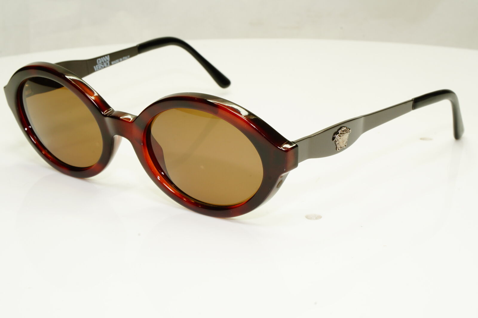 Gianni Versace 1996 Womens Vintage Brown Oval Medusa Sunglasses MOD 401 COL 900