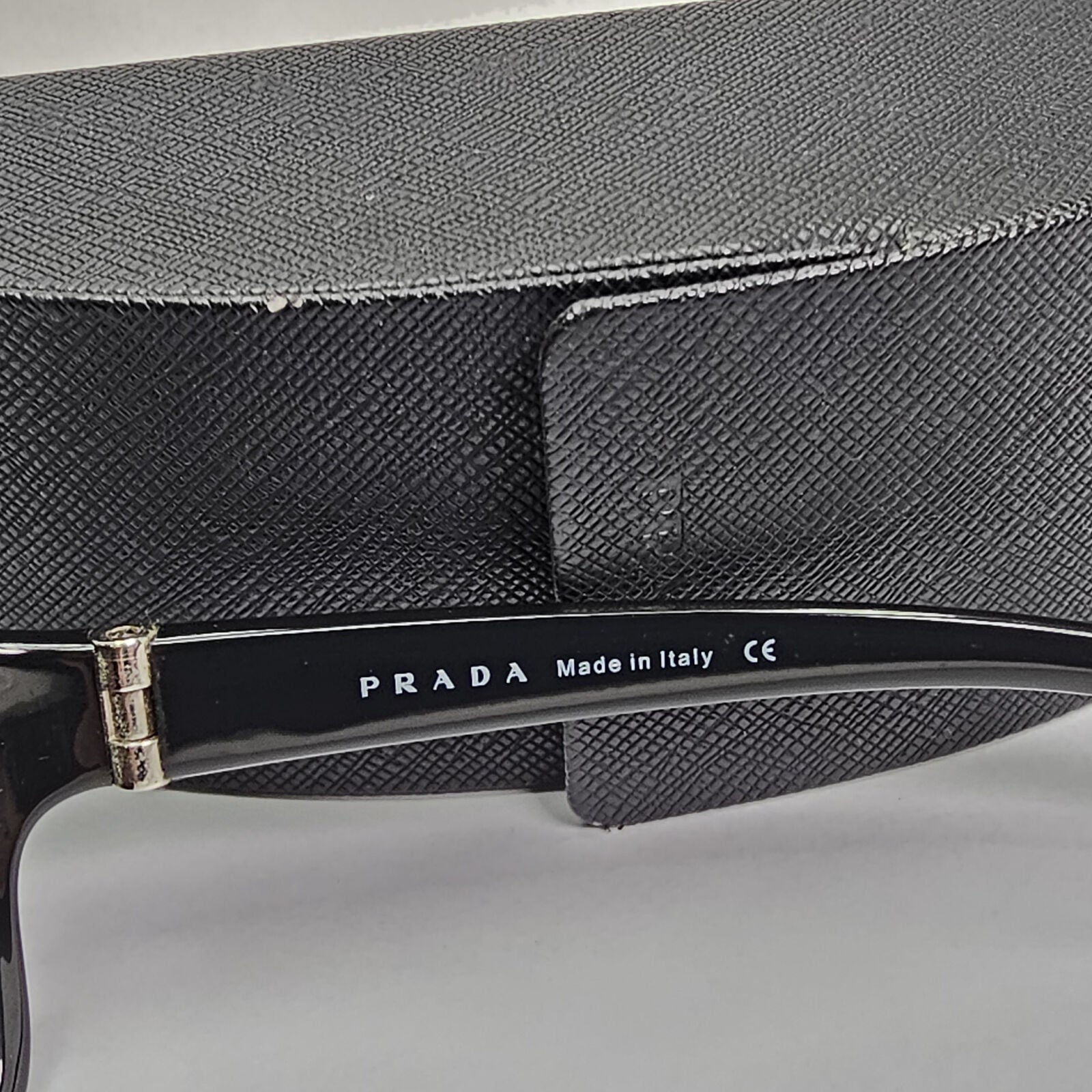Prada Sunglasses 2005 Vintage Black Square Glossy PR11FS SPR 11F 1AB-1A1 190224