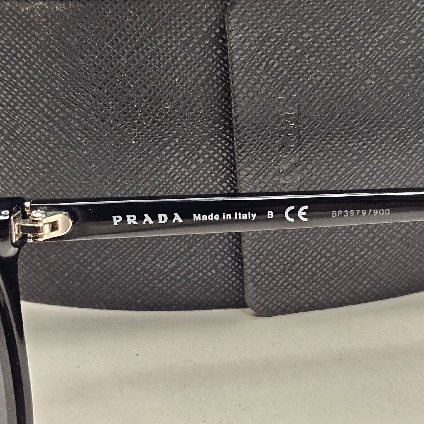 Prada Sunglasses 2020 Black Glosst Grey PR03XS SPR 03X 1AB-5S0 53mm 031124