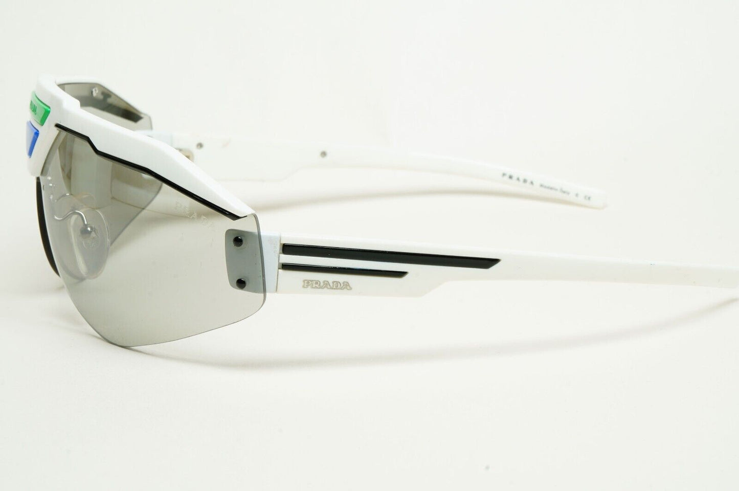 Prada Sunglasses Triangle White Shield Catwalk PR69VS SPR 69V 461-1I2 231124